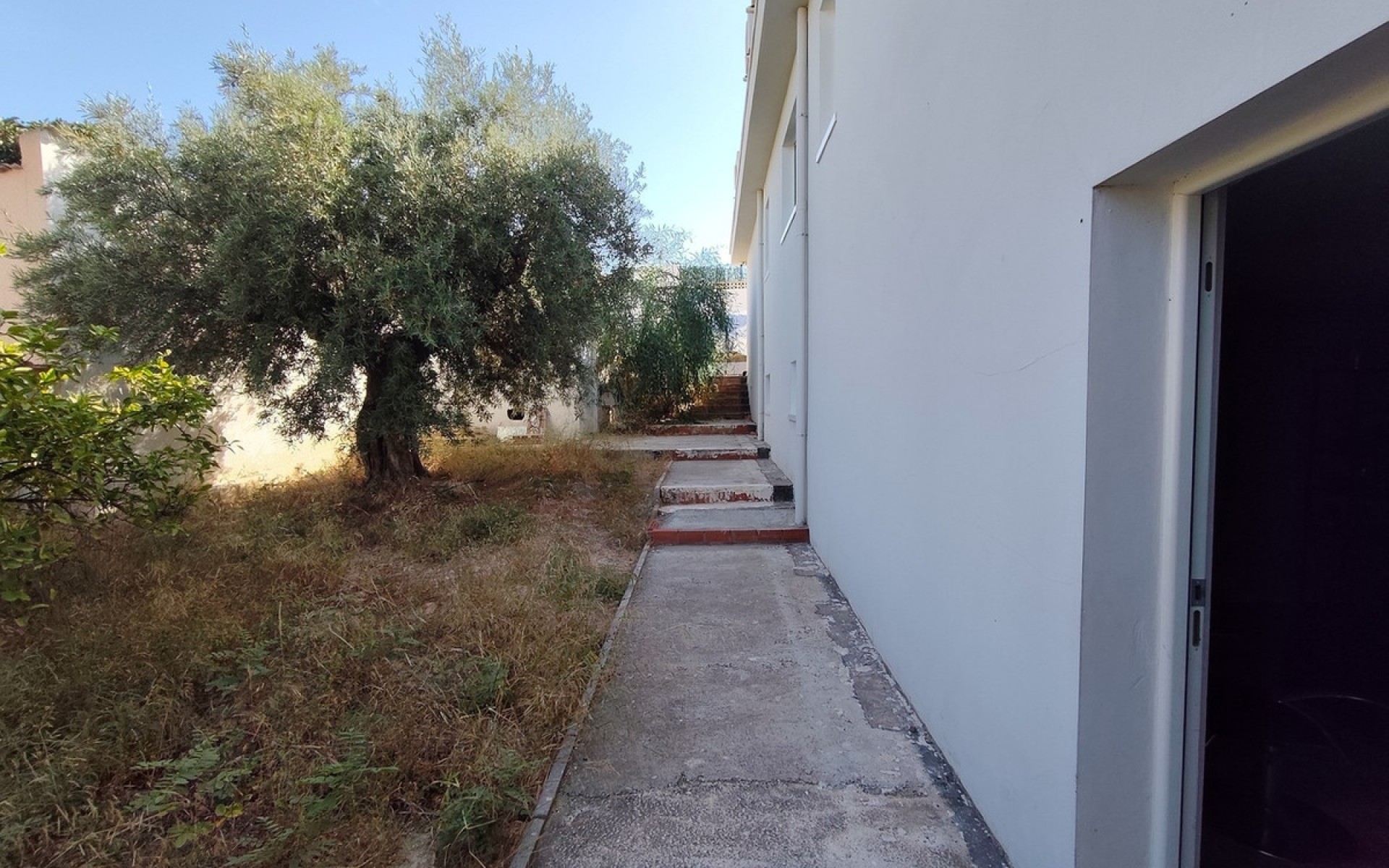  - Villa - 