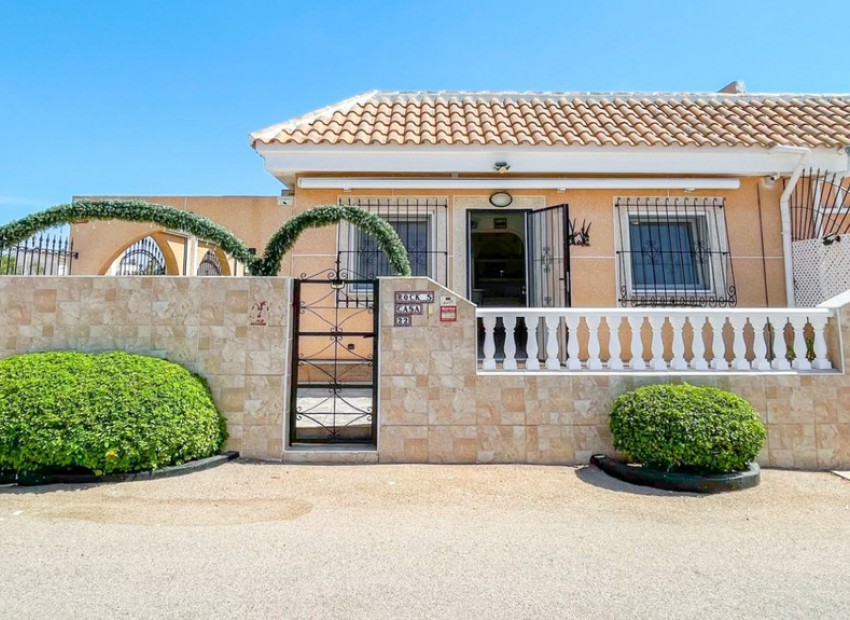  - Villa - 
