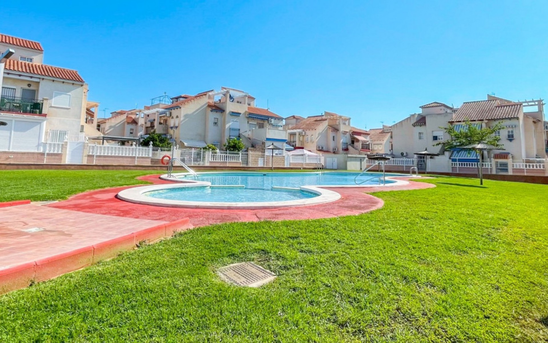  - Villa - 