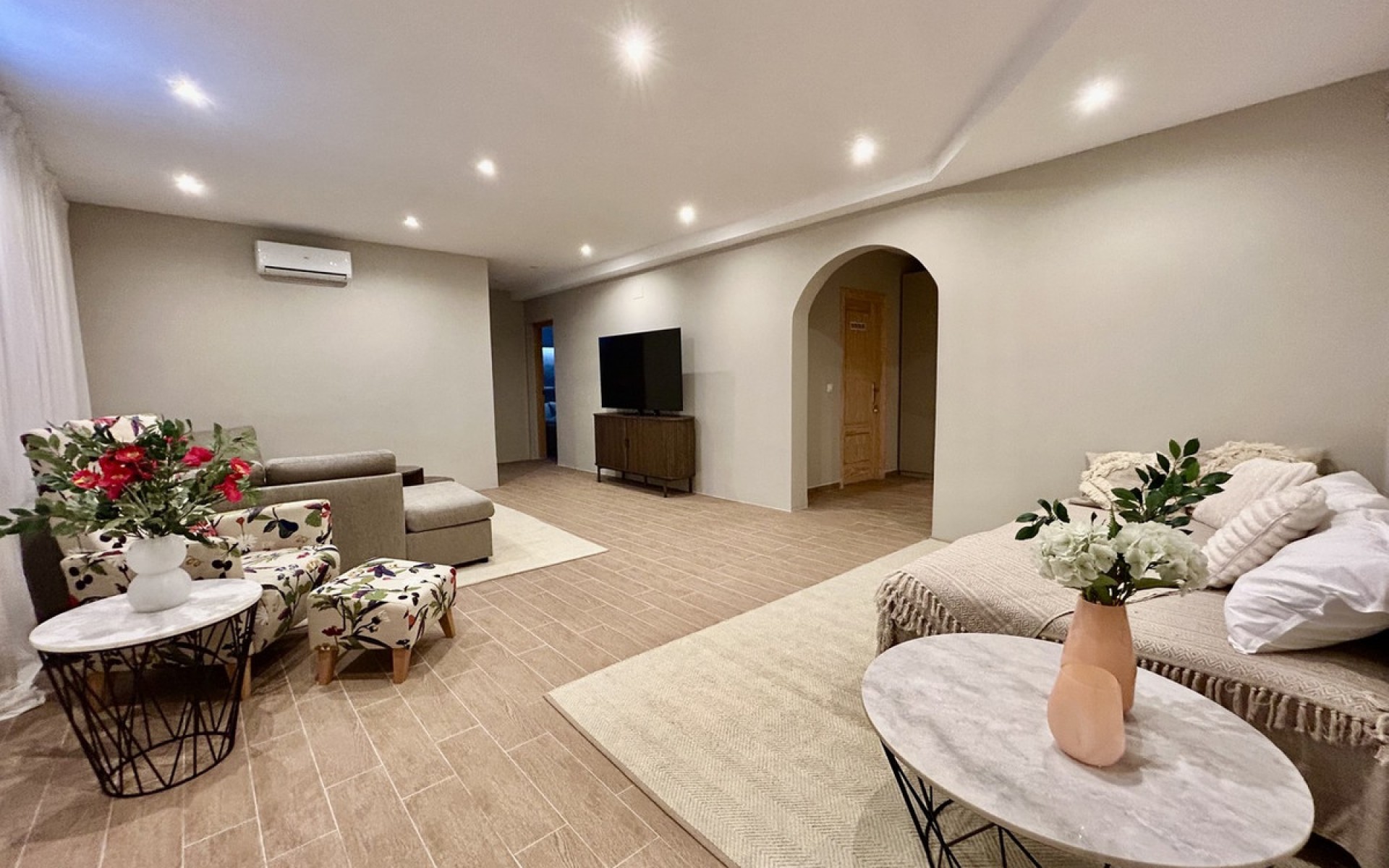  - Villa - 