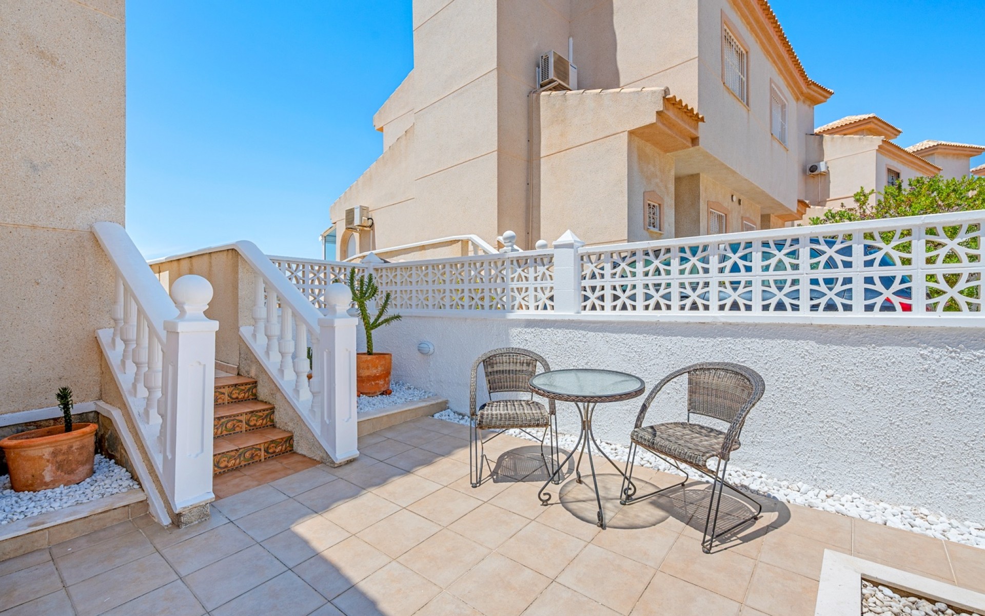  - Villa - 