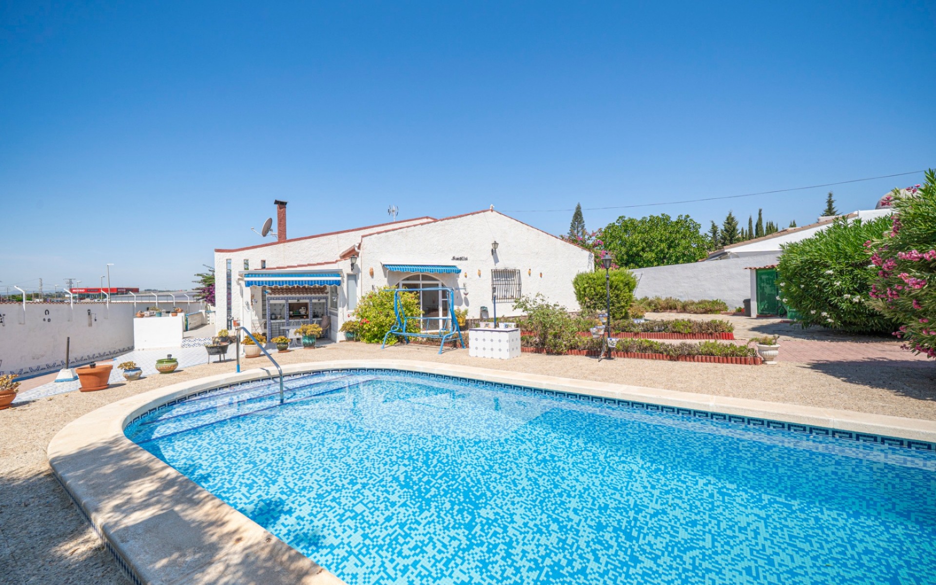  - Villa - 