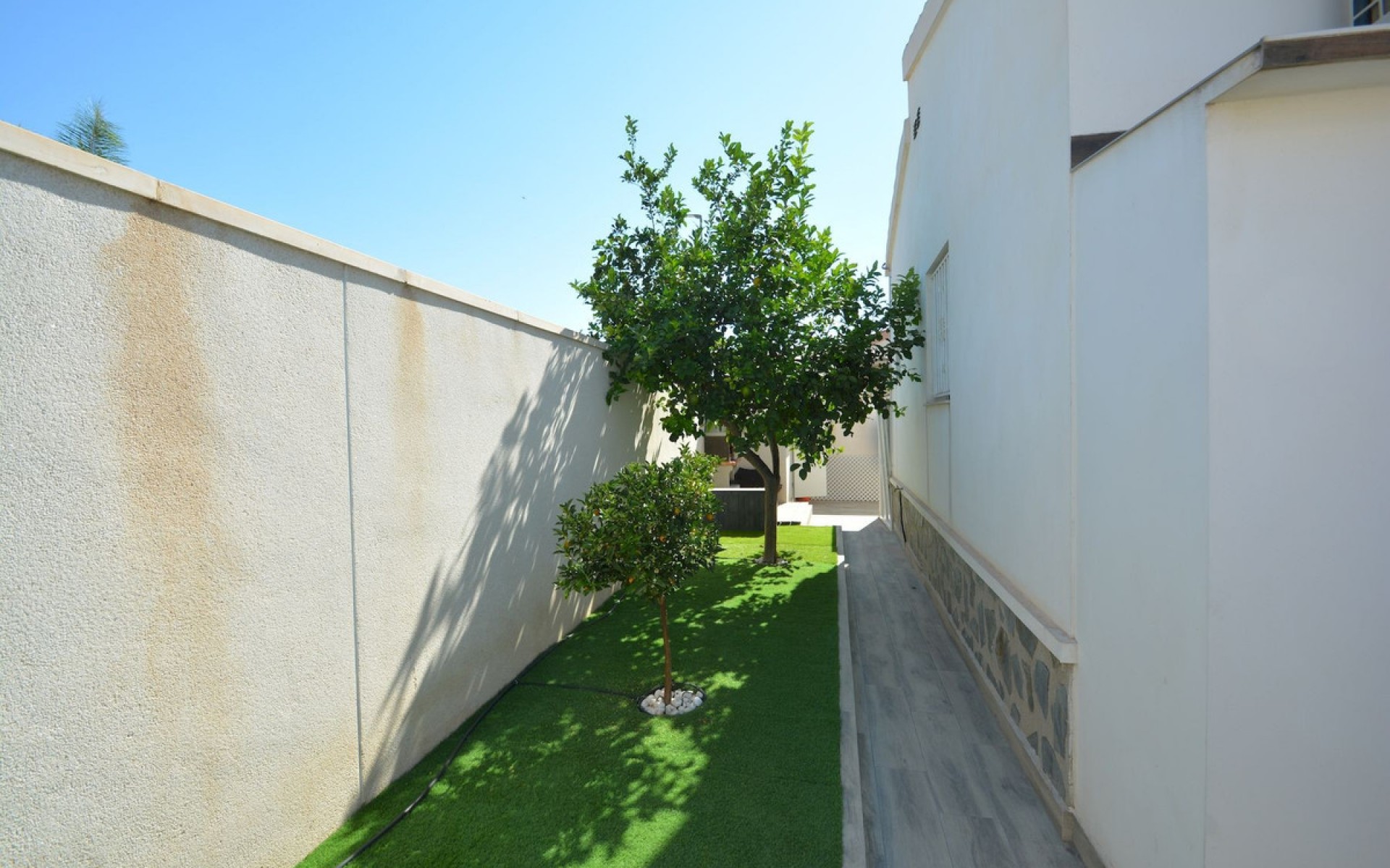  - Villa - 