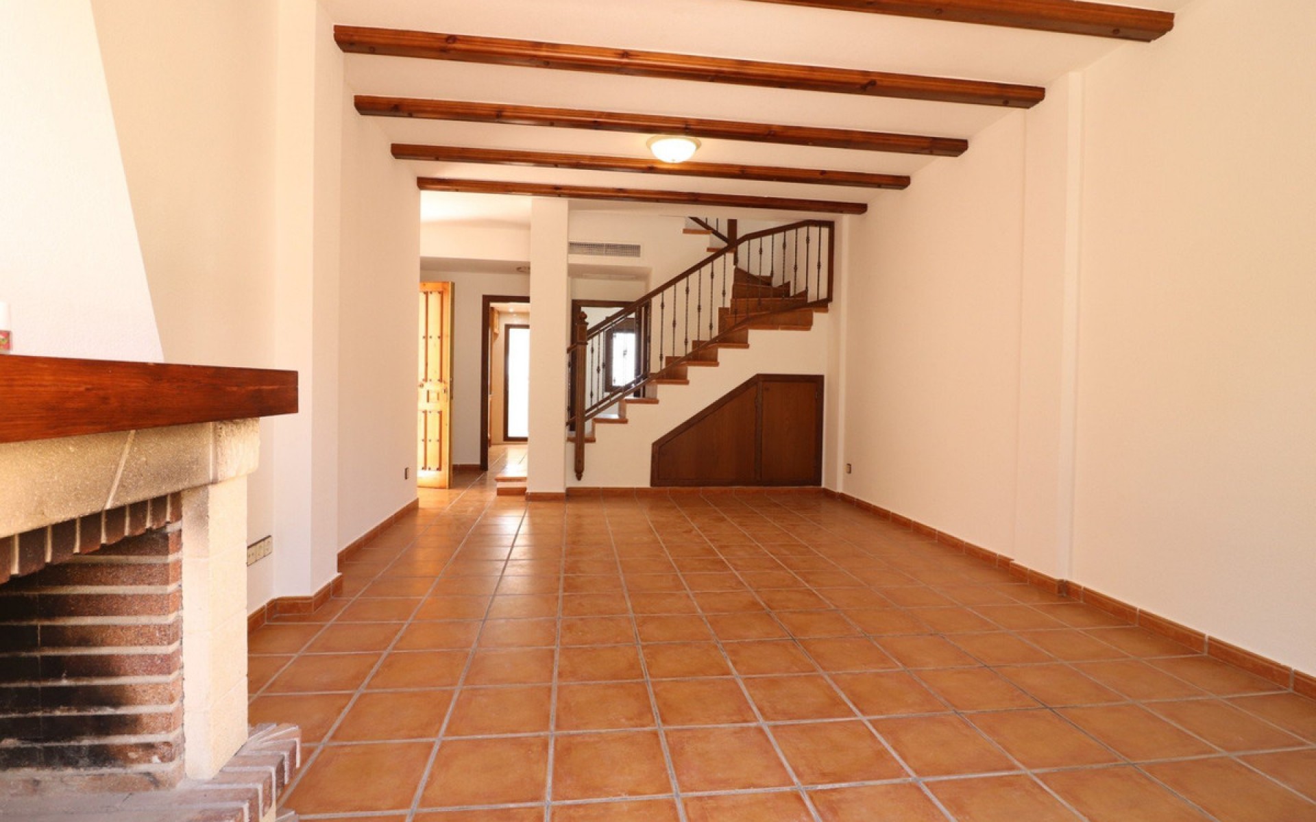 - Villa - 