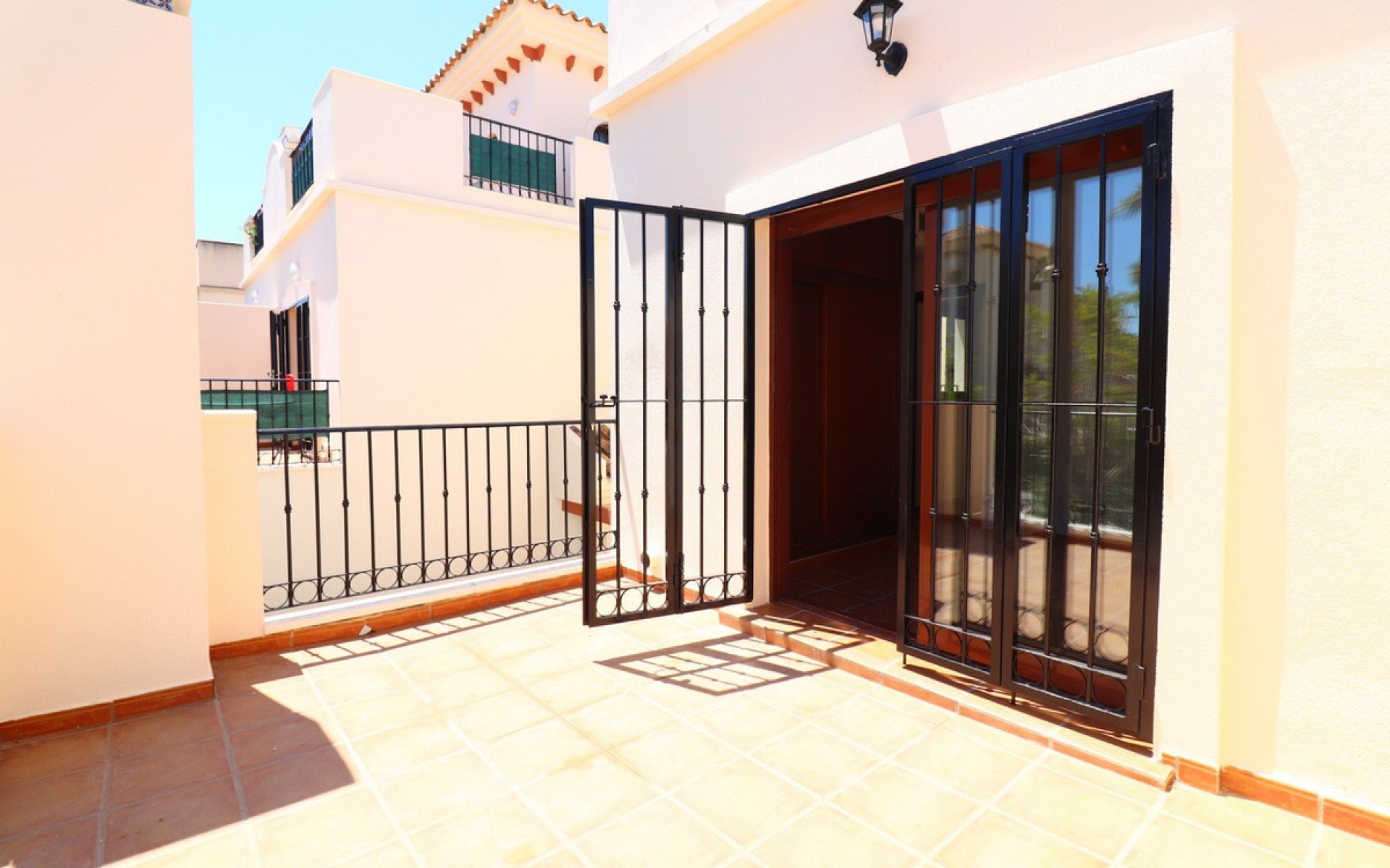  - Villa - 