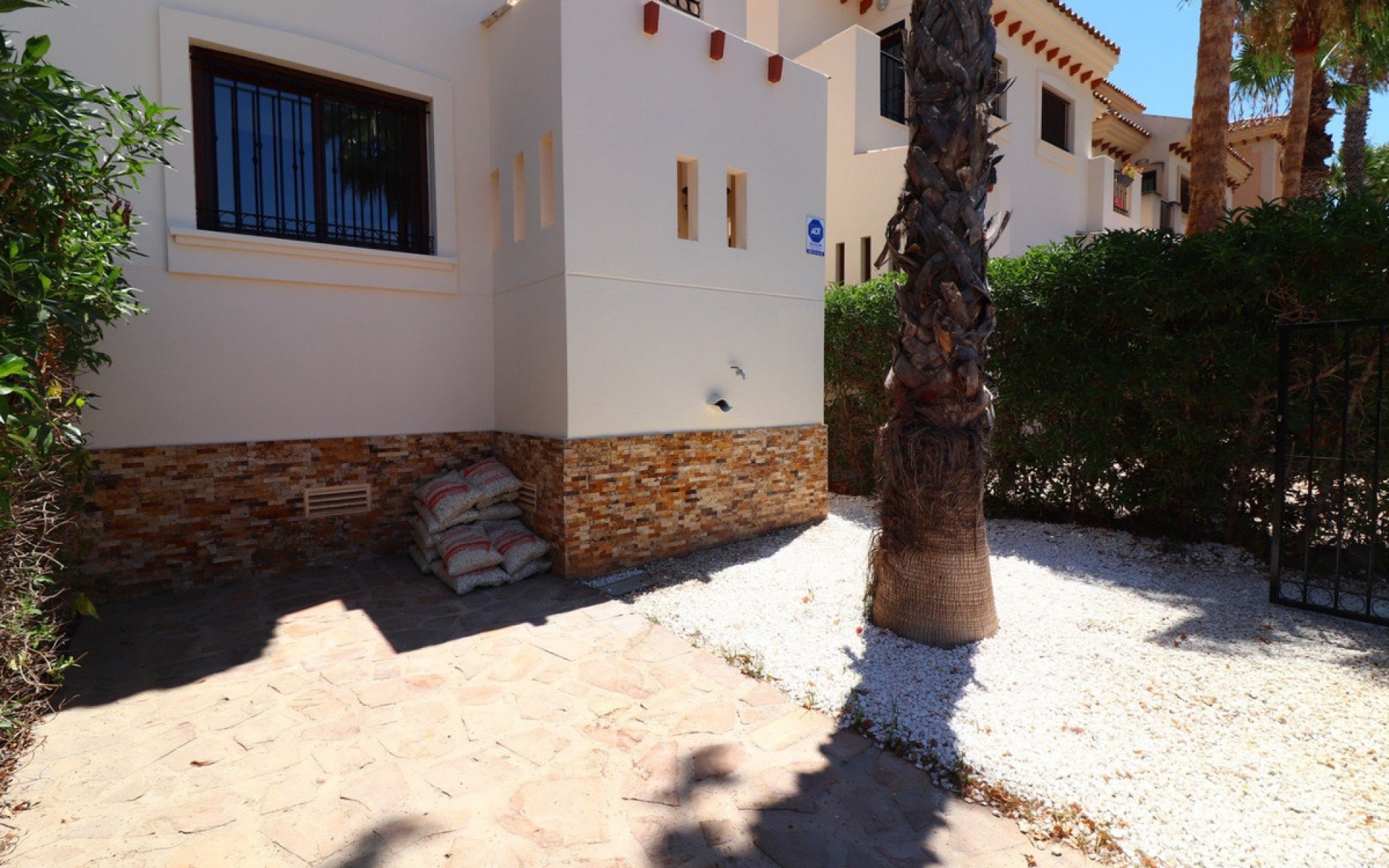  - Villa - 