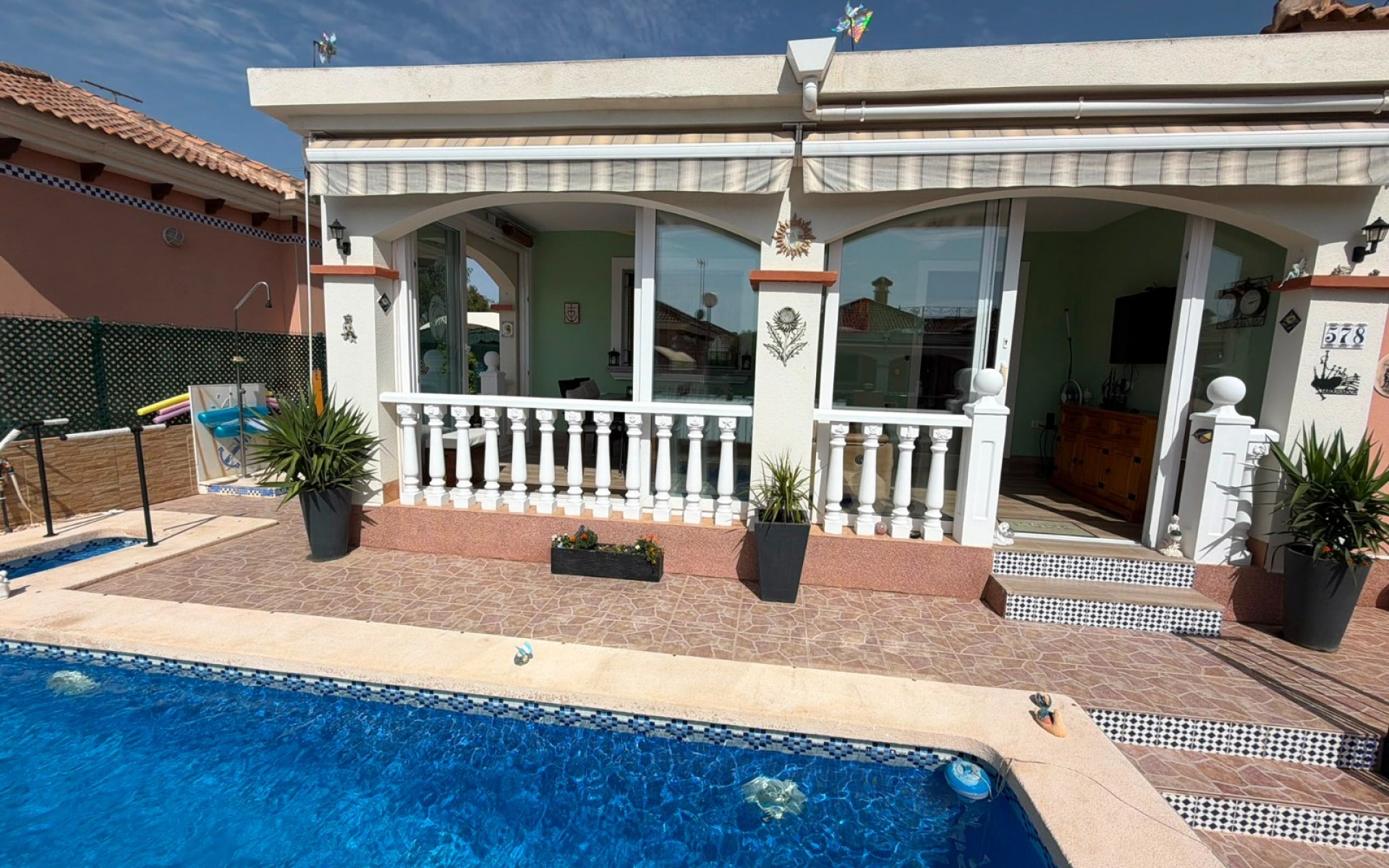  - Villa - 