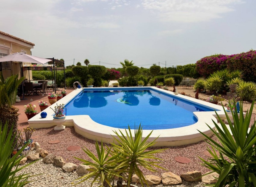  - Villa - 
