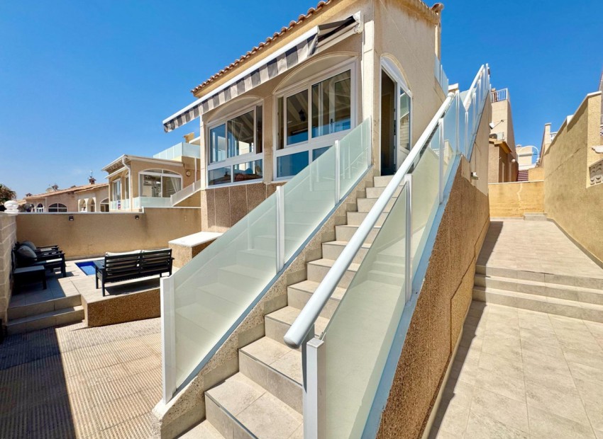  - Villa - 