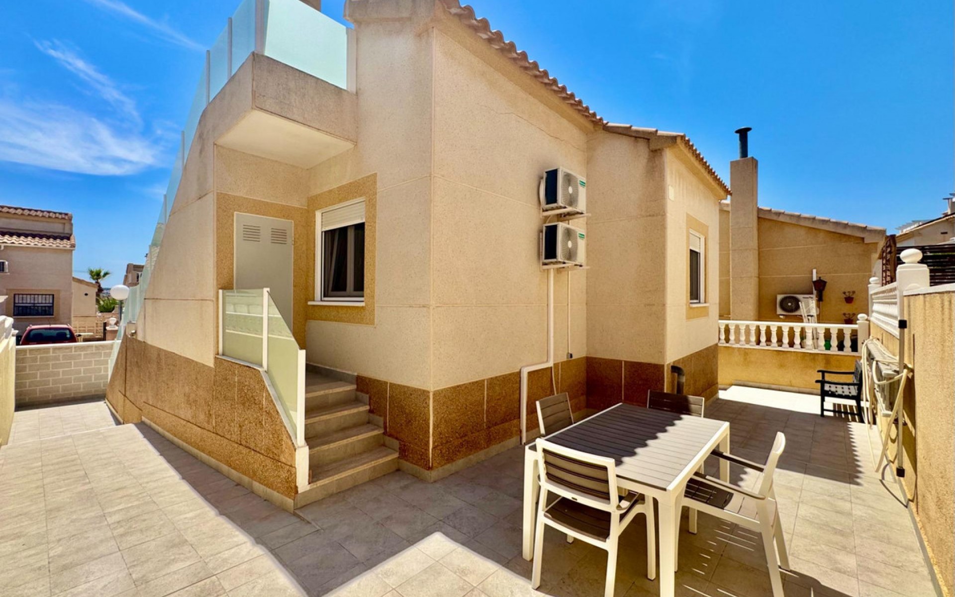  - Villa - 