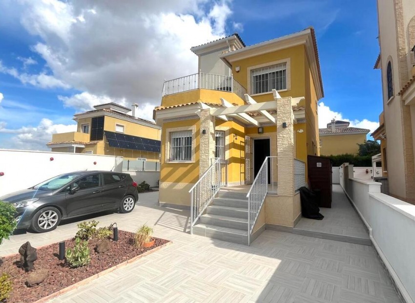  - Villa - 