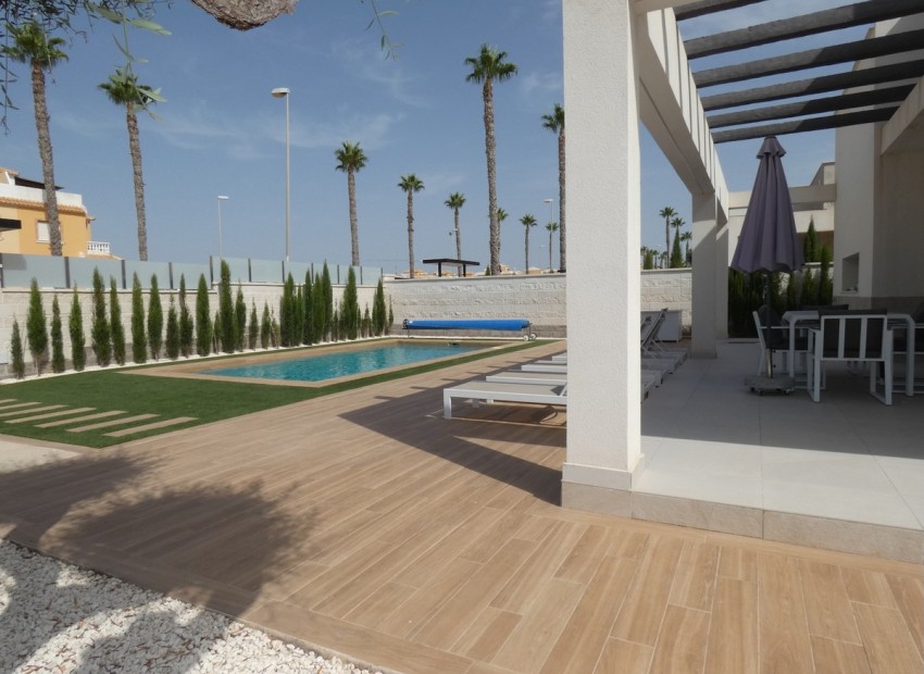  - Villa - 