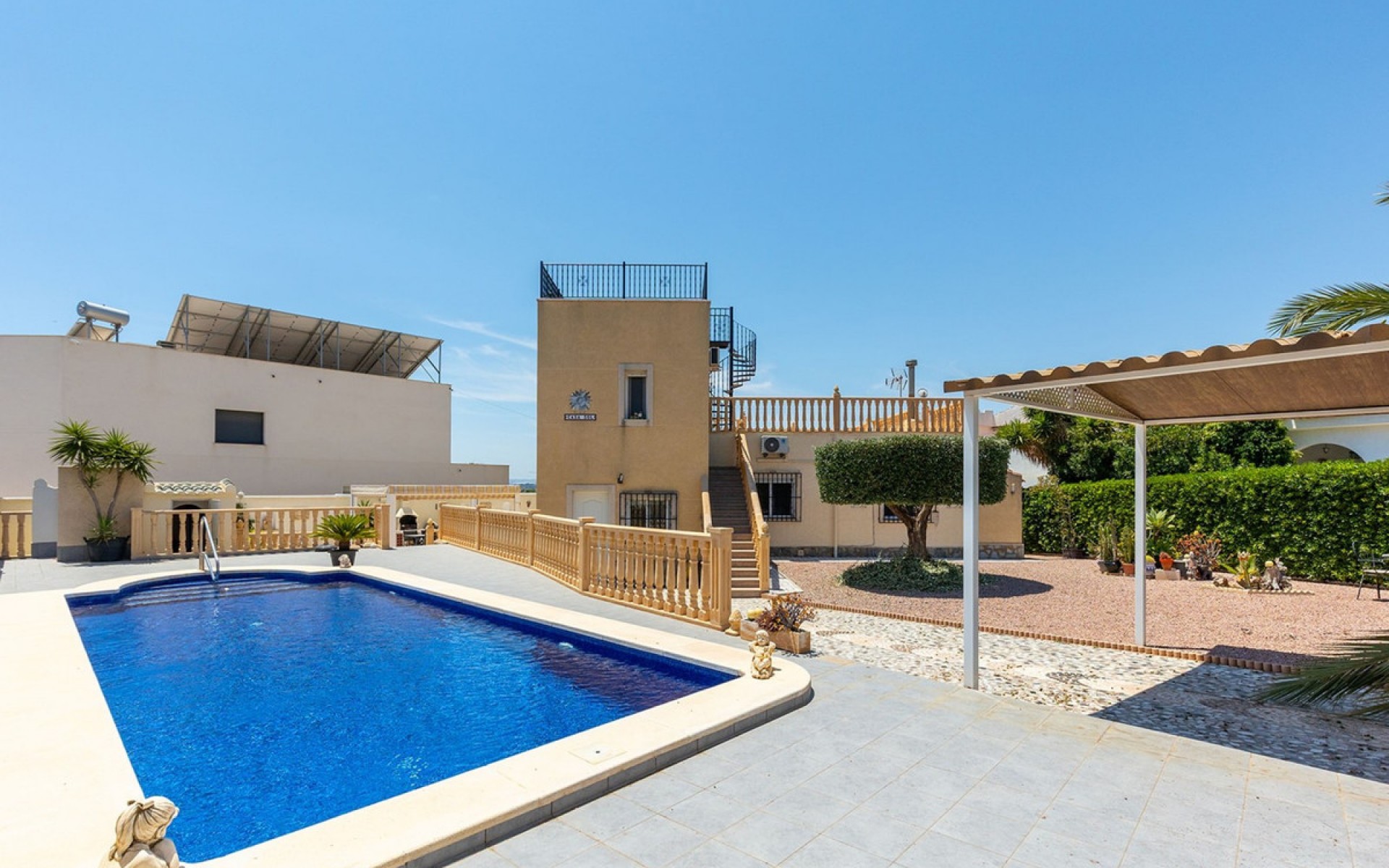  - Villa - 