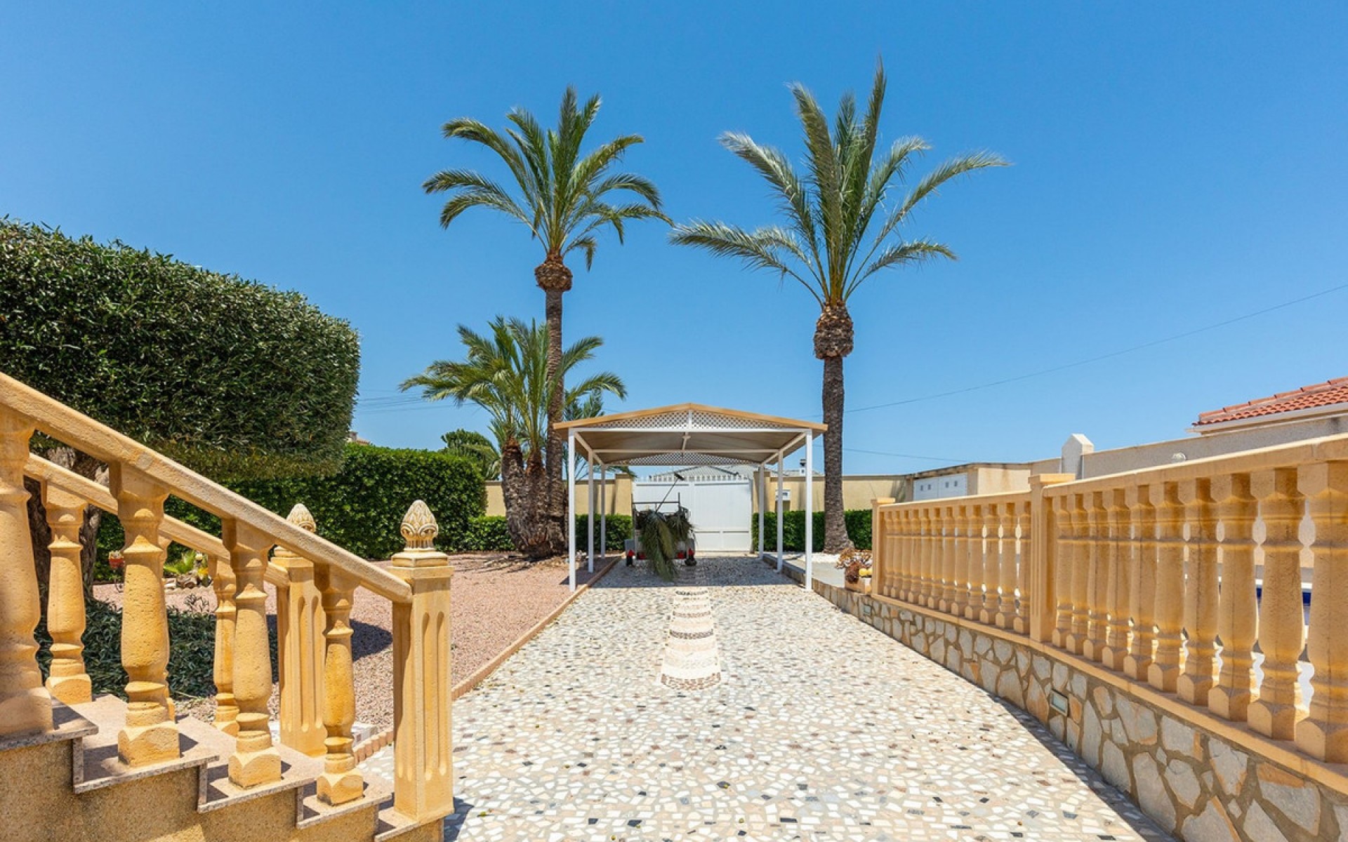  - Villa - 
