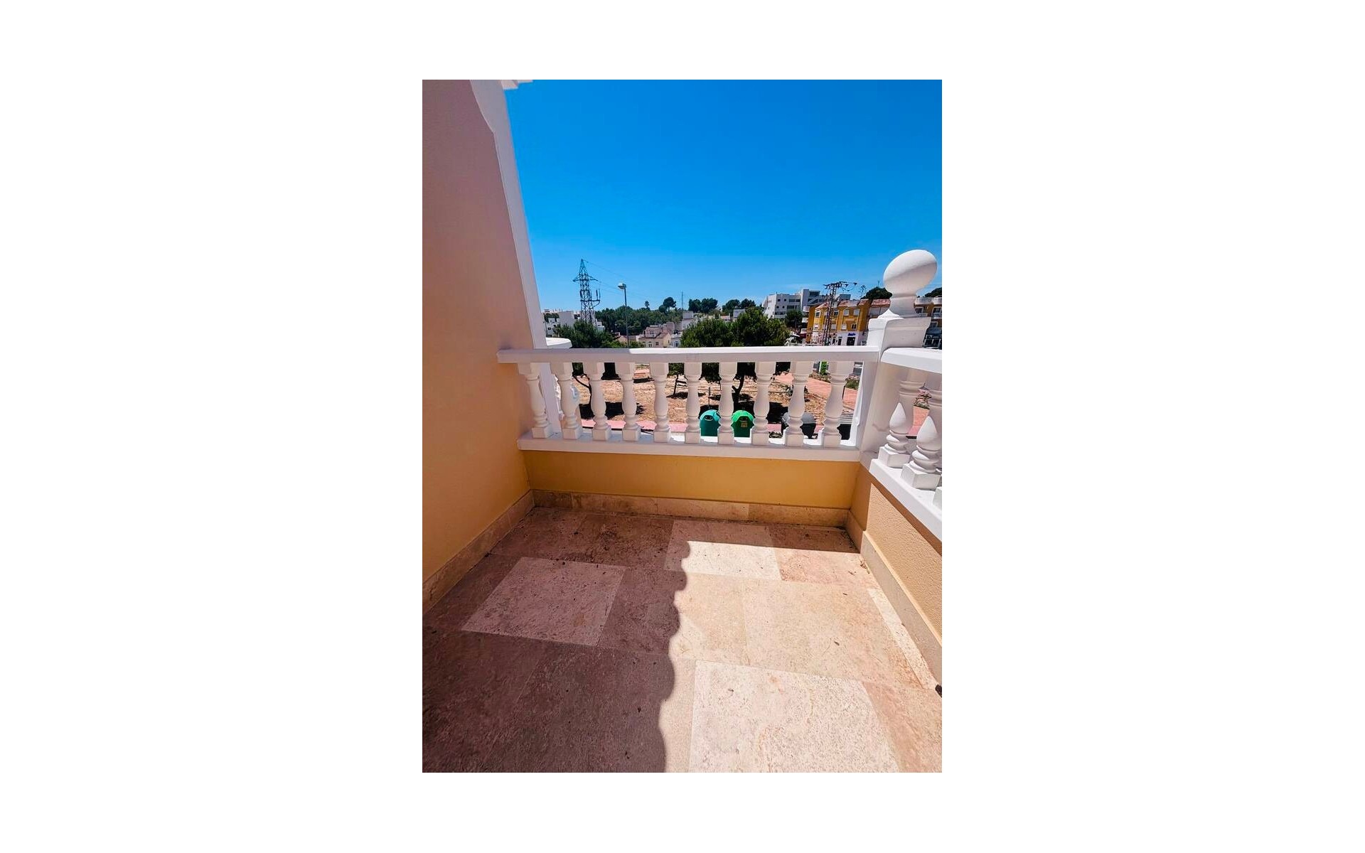  - Villa - 