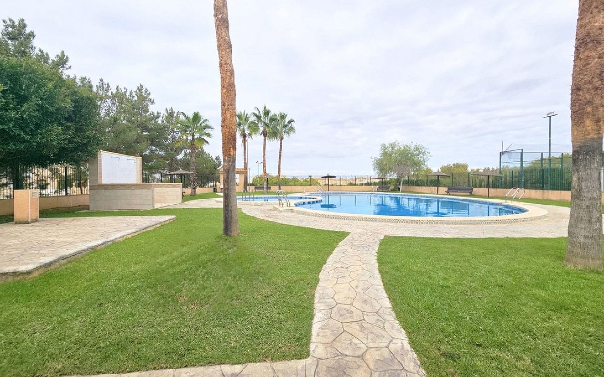  - Villa - 
