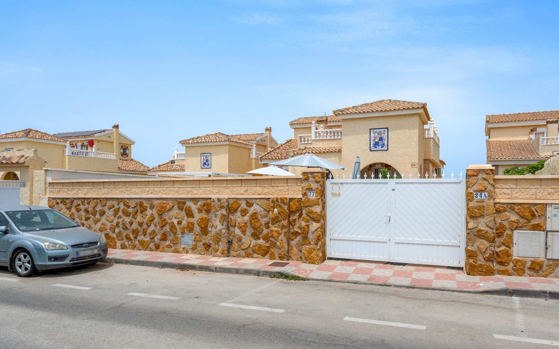  - Villa - 
