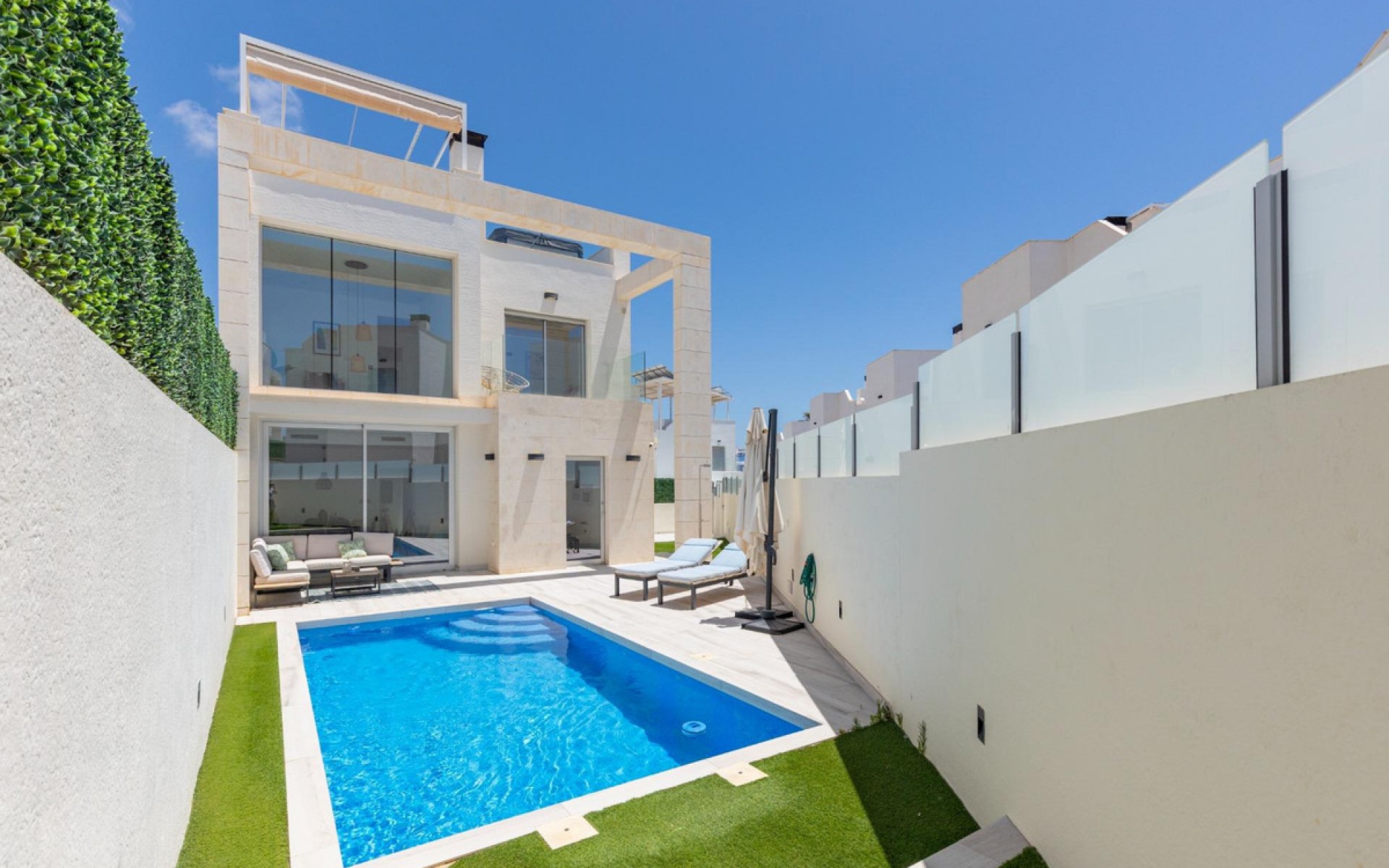  - Villa - 