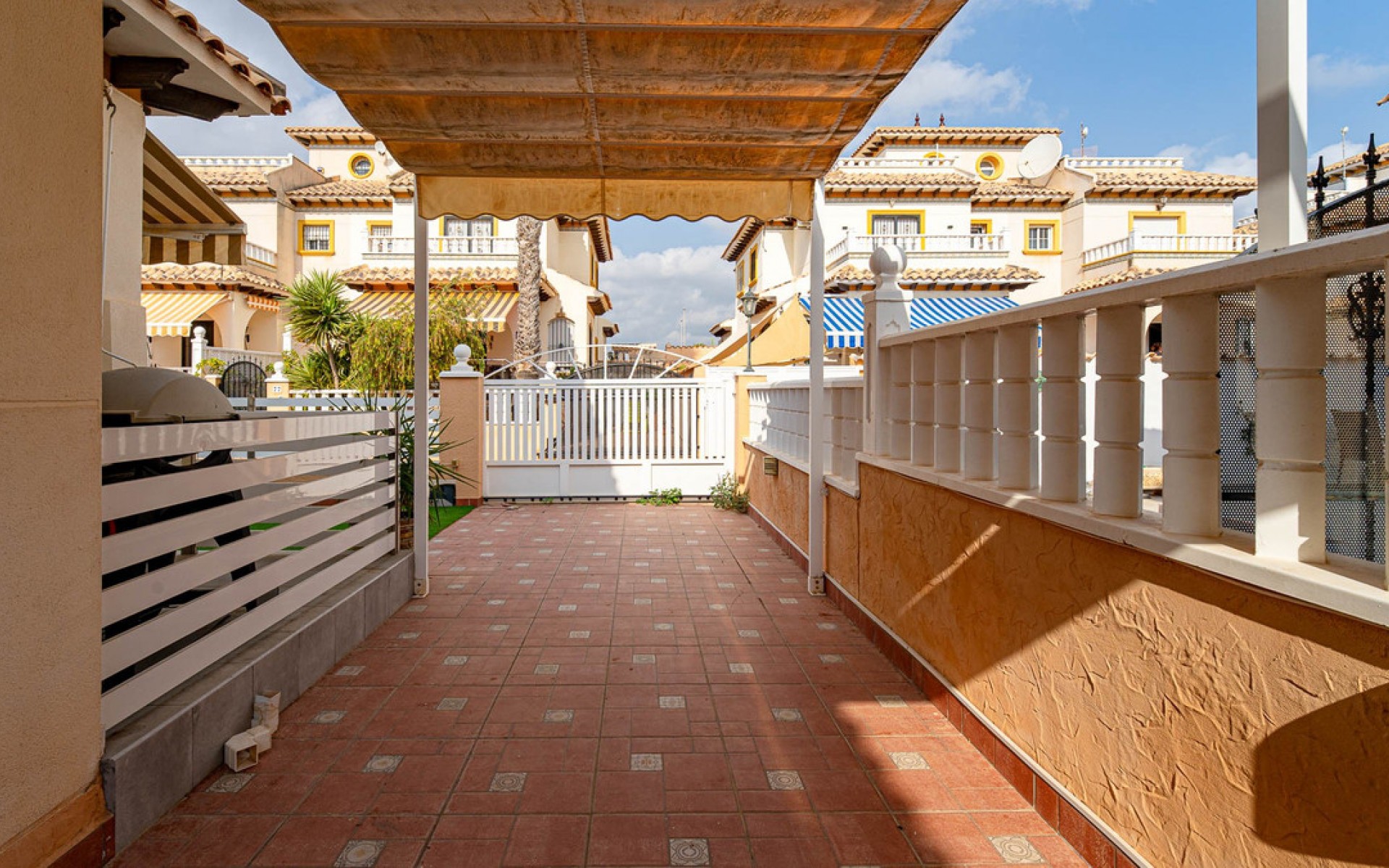  - Villa - 
