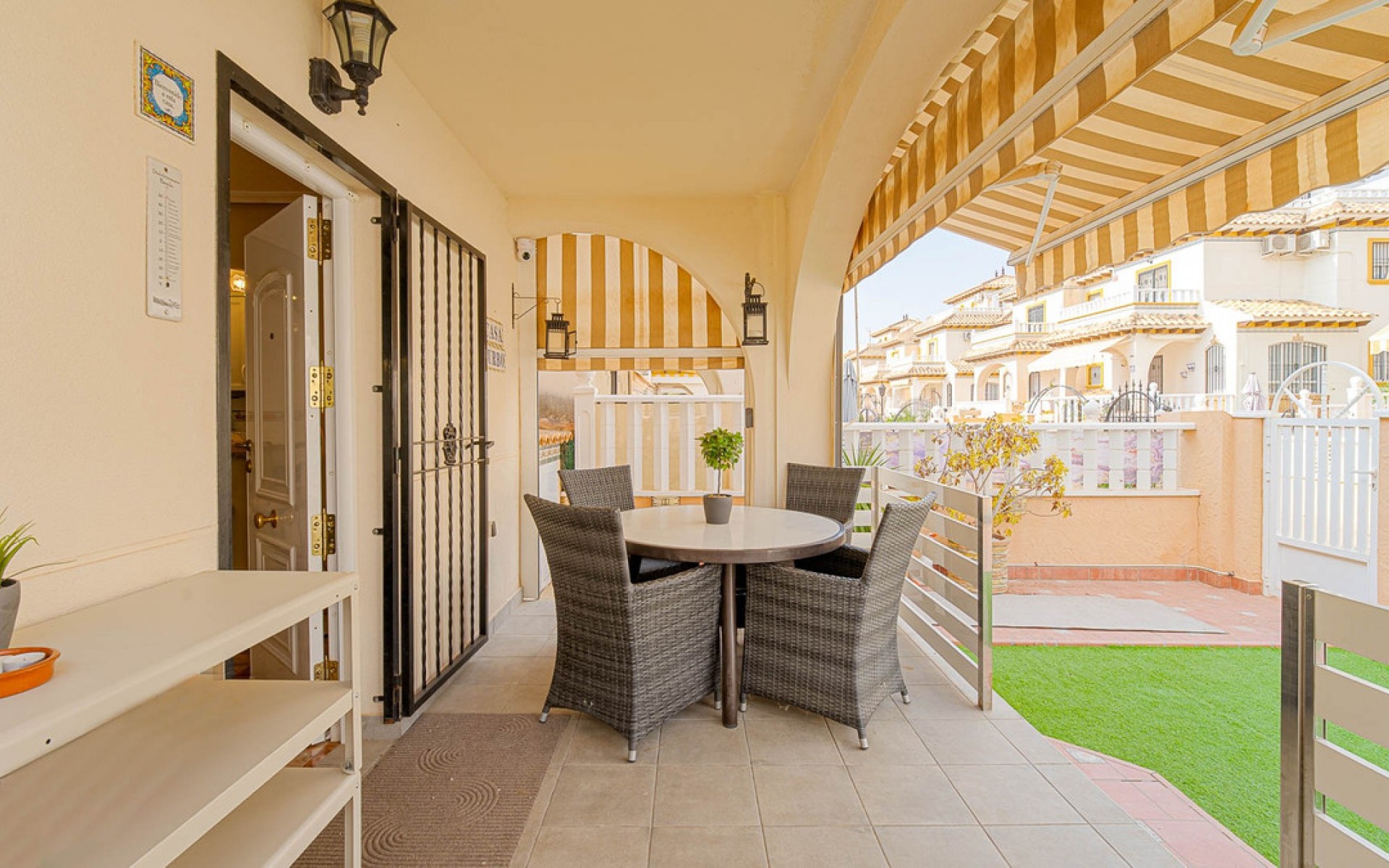  - Villa - 