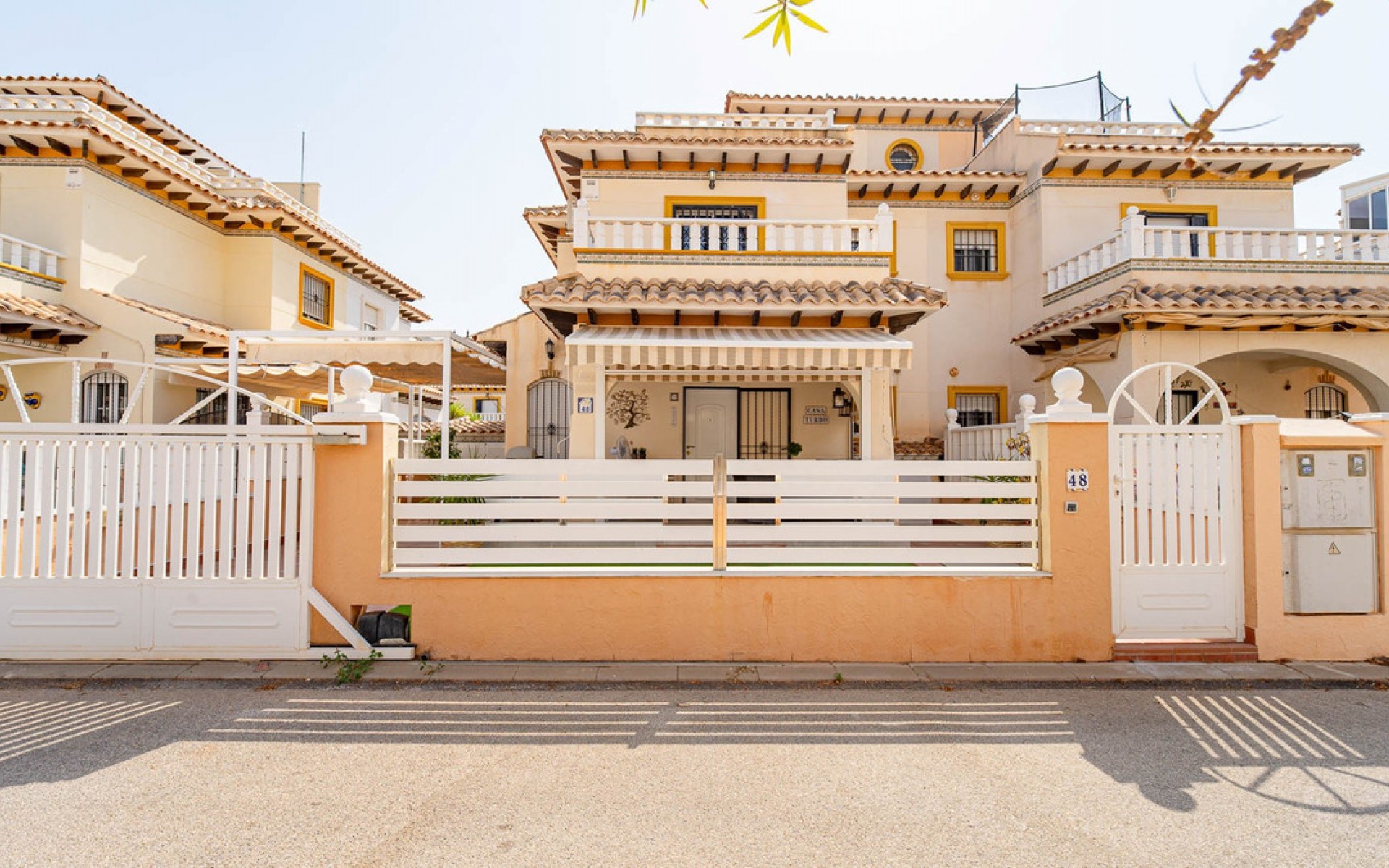  - Villa - 