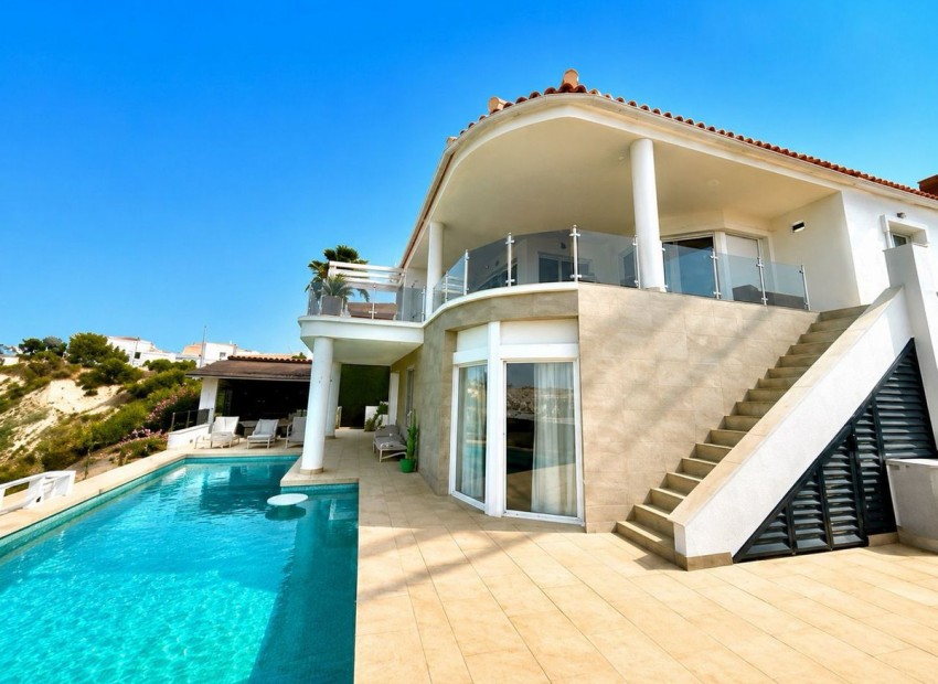  - Villa - 