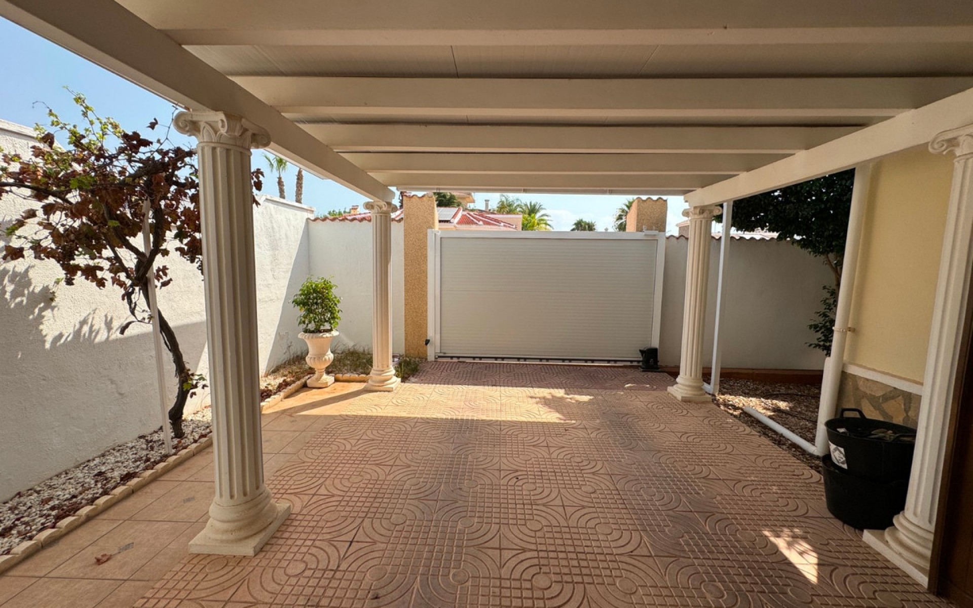  - Villa - 
