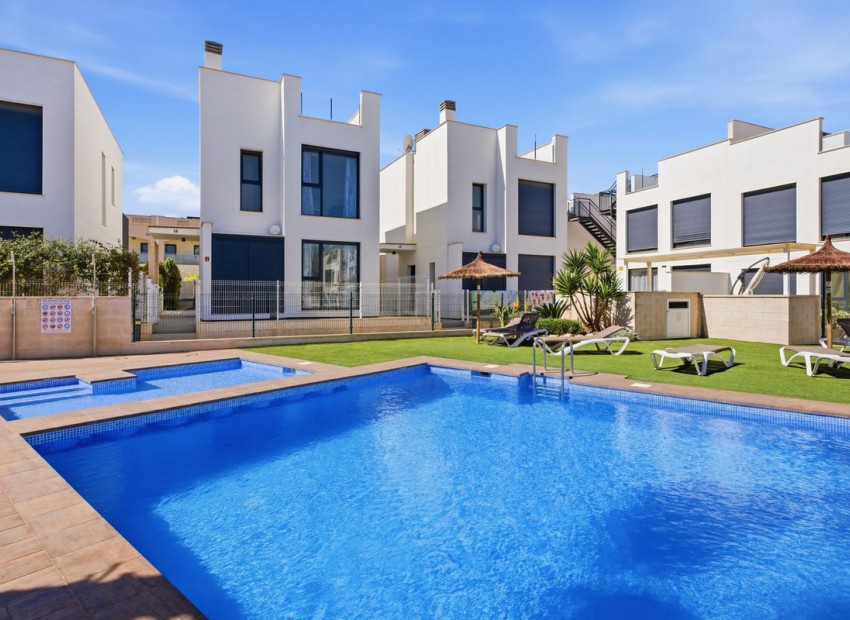  - Villa - 