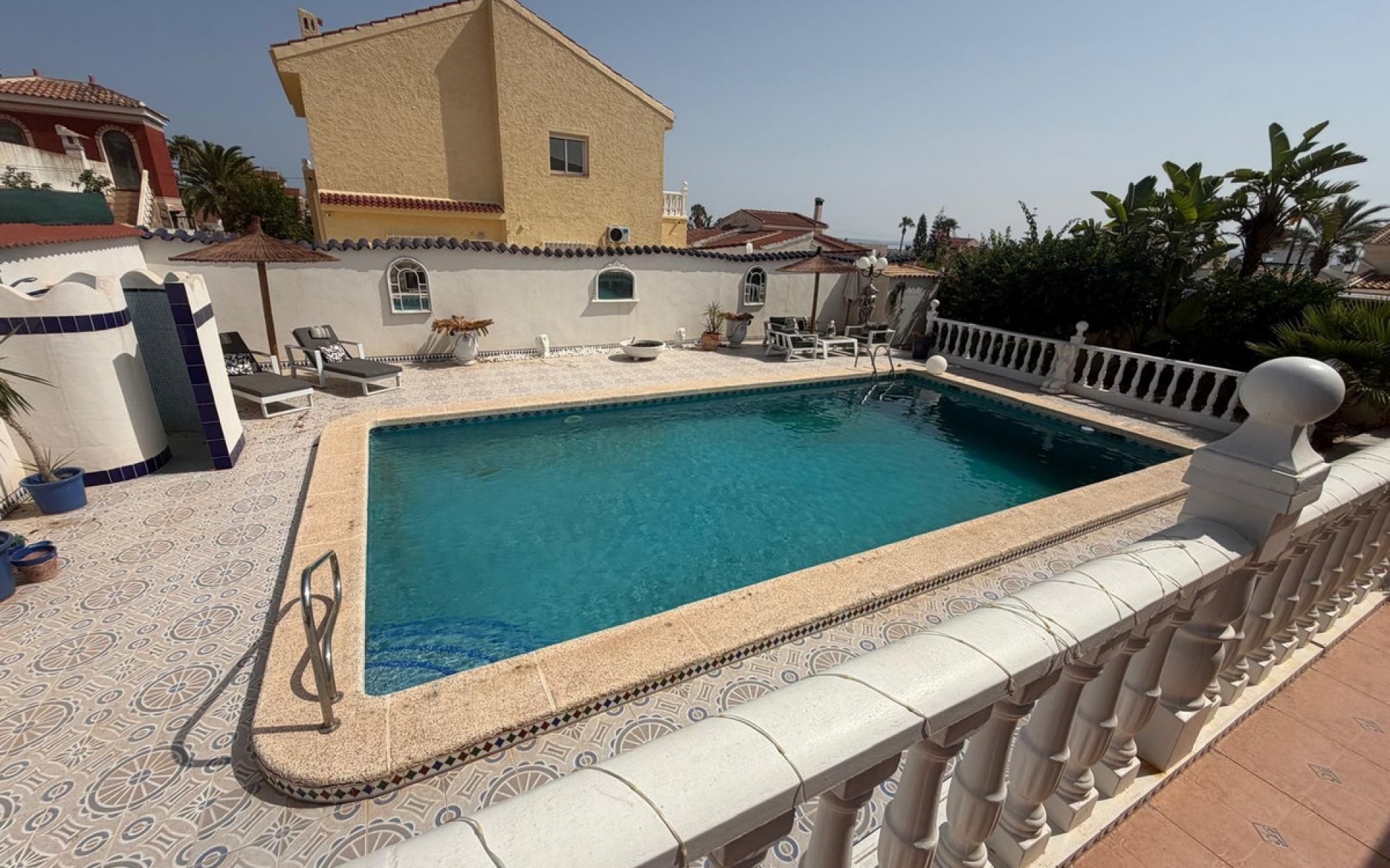  - Villa - 
