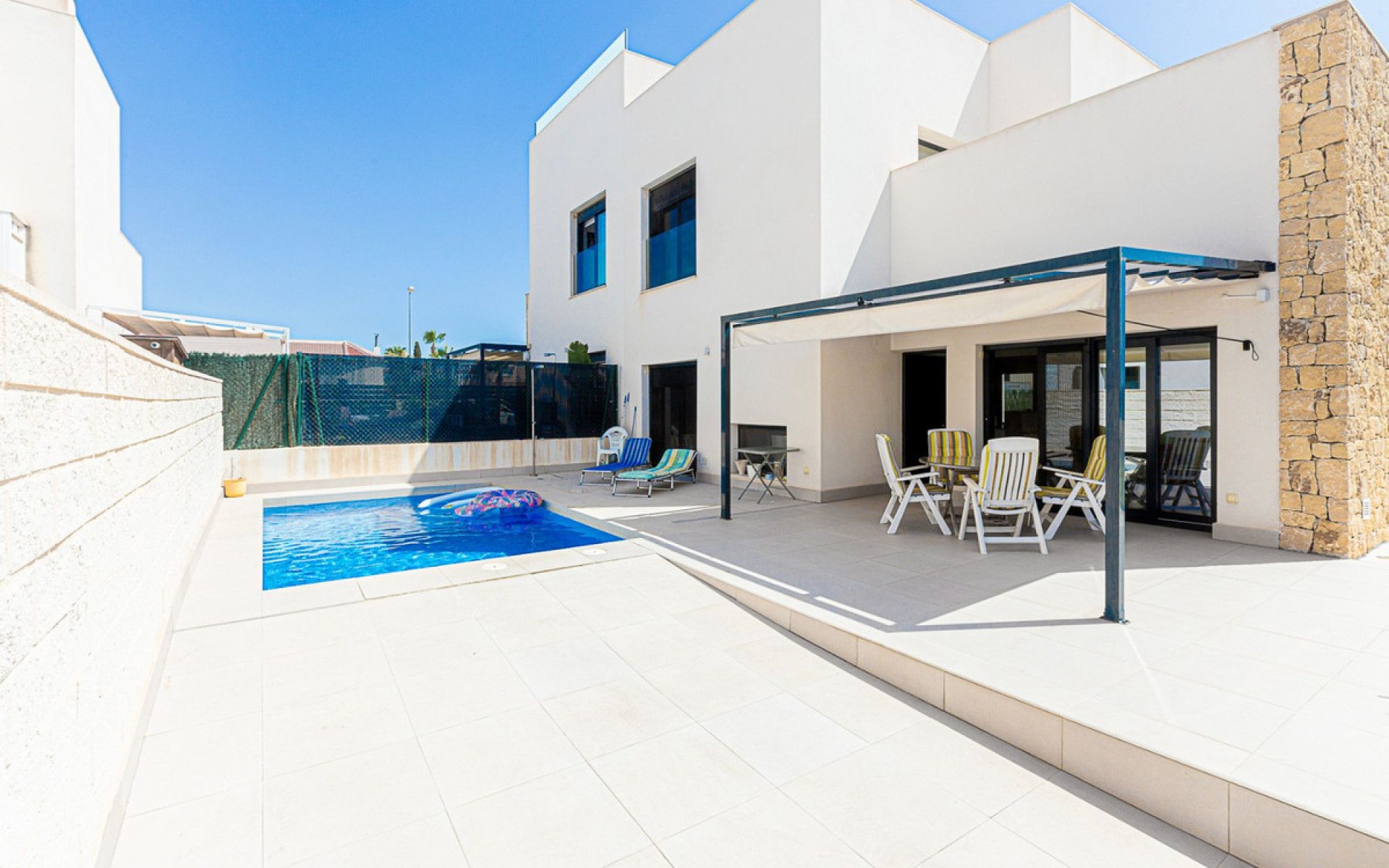  - Villa - 