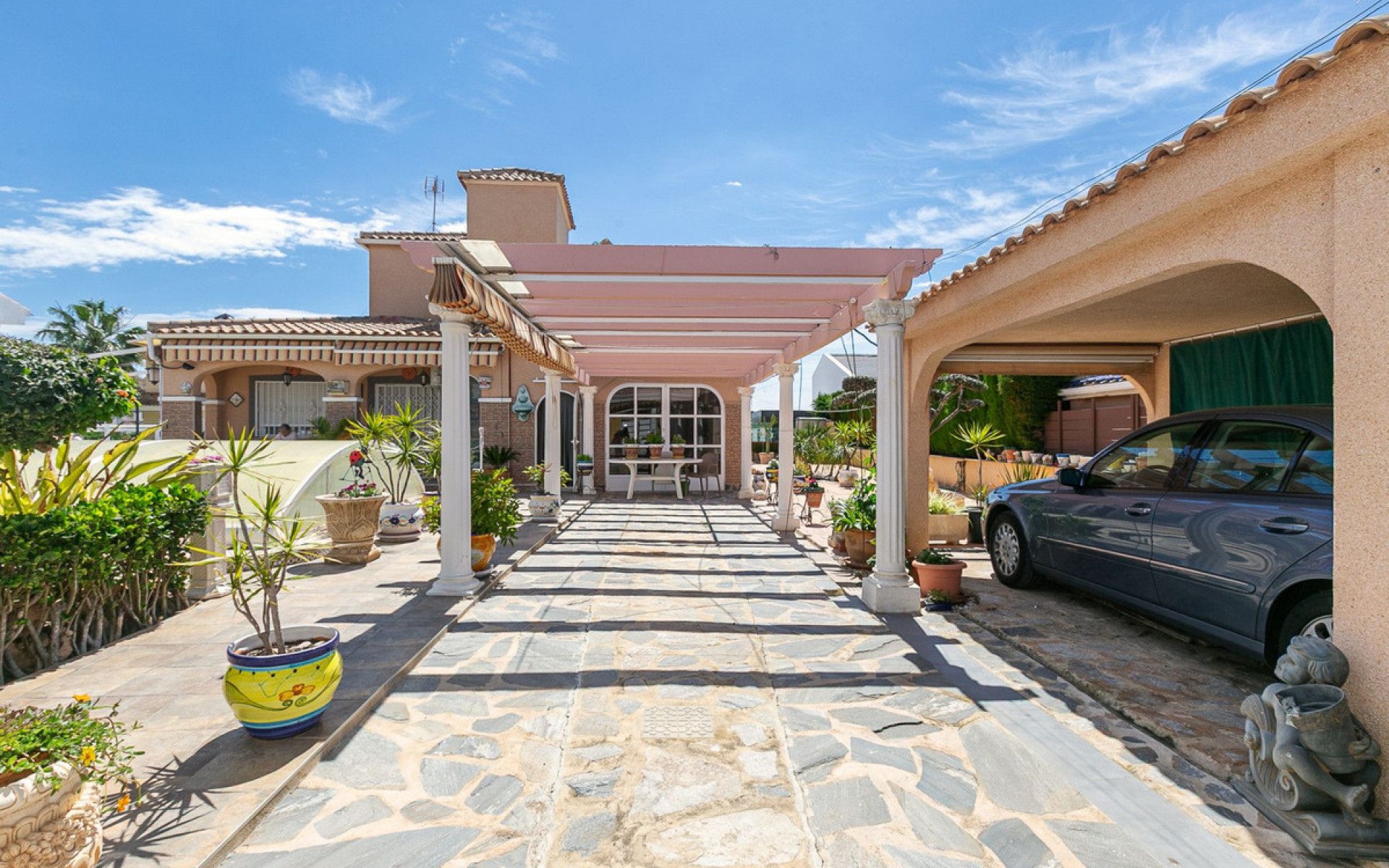  - Villa - 