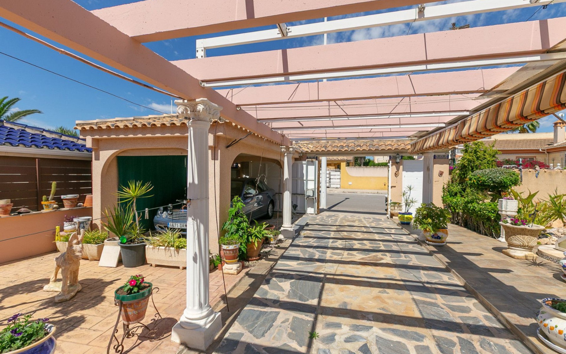  - Villa - 