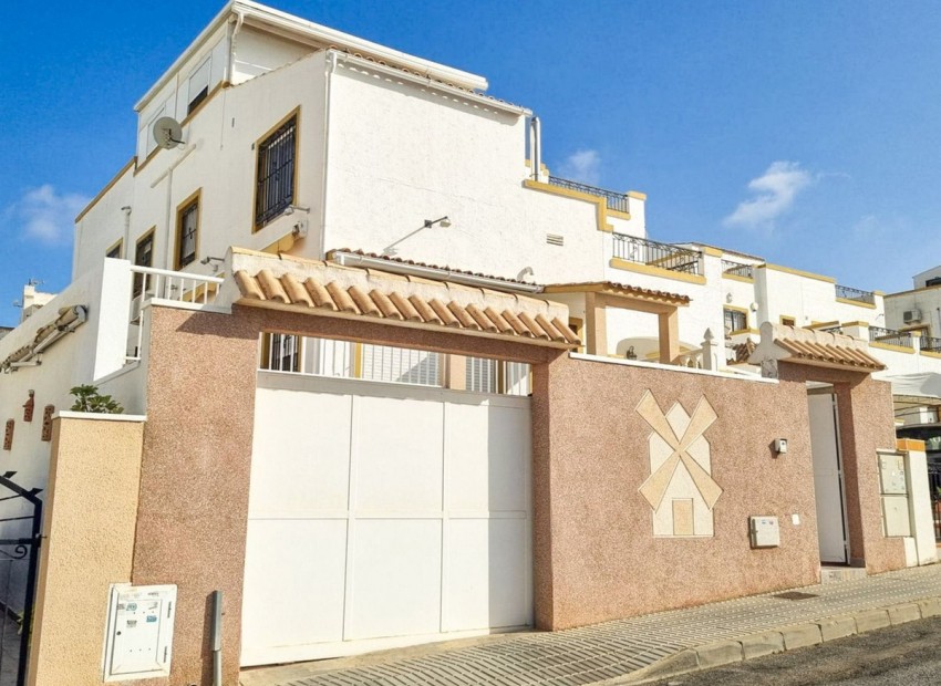  - Villa - 