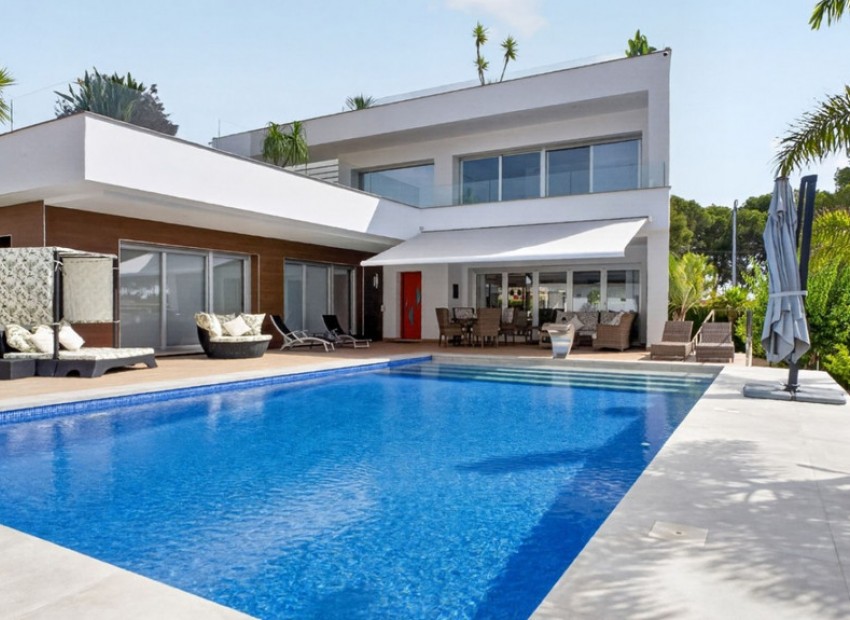  - Villa - 