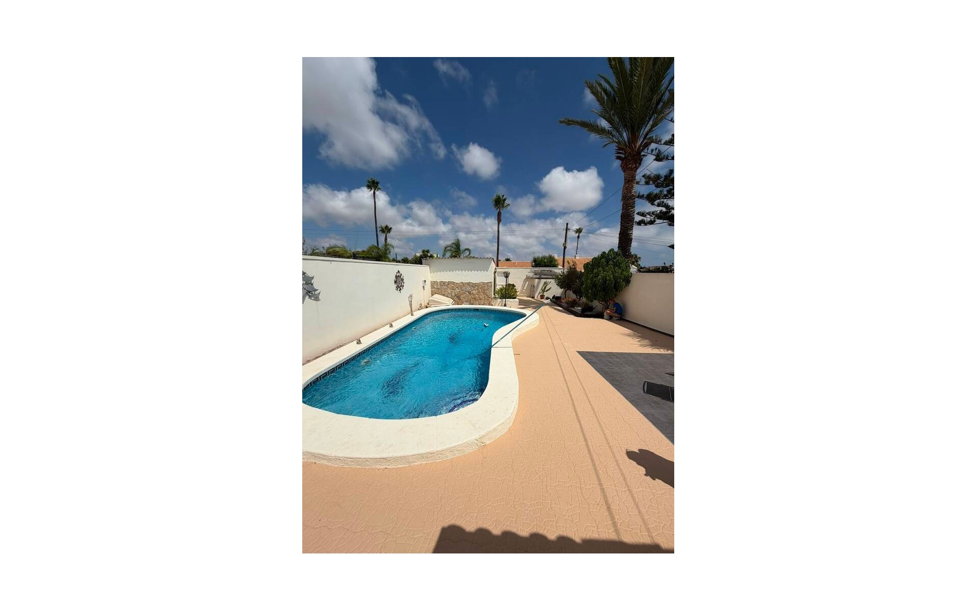  - Villa - 