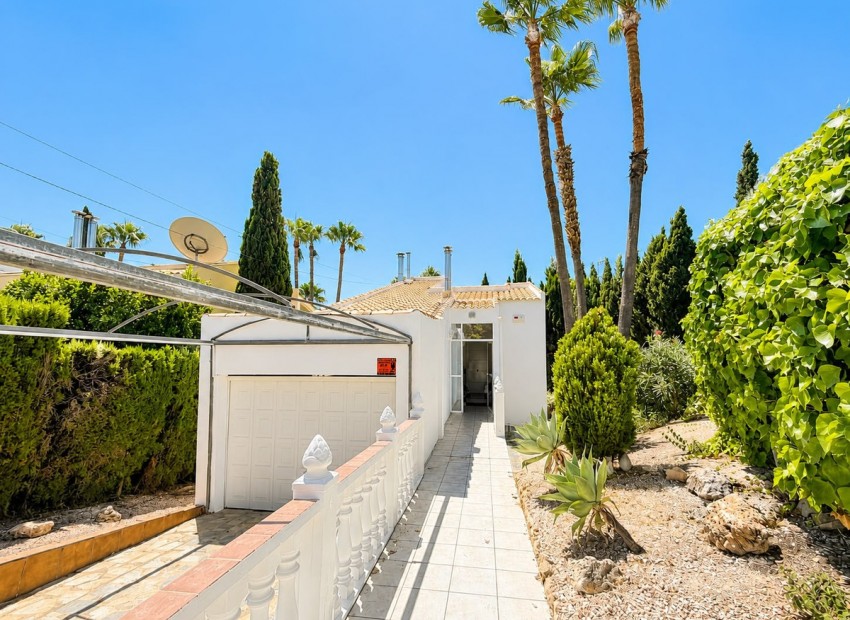  - Villa - 