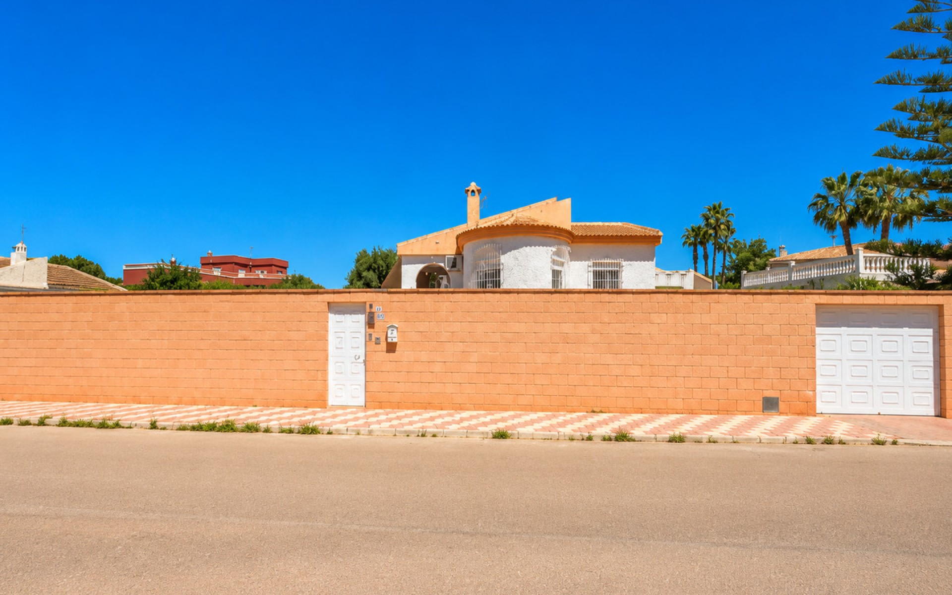  - Villa - 