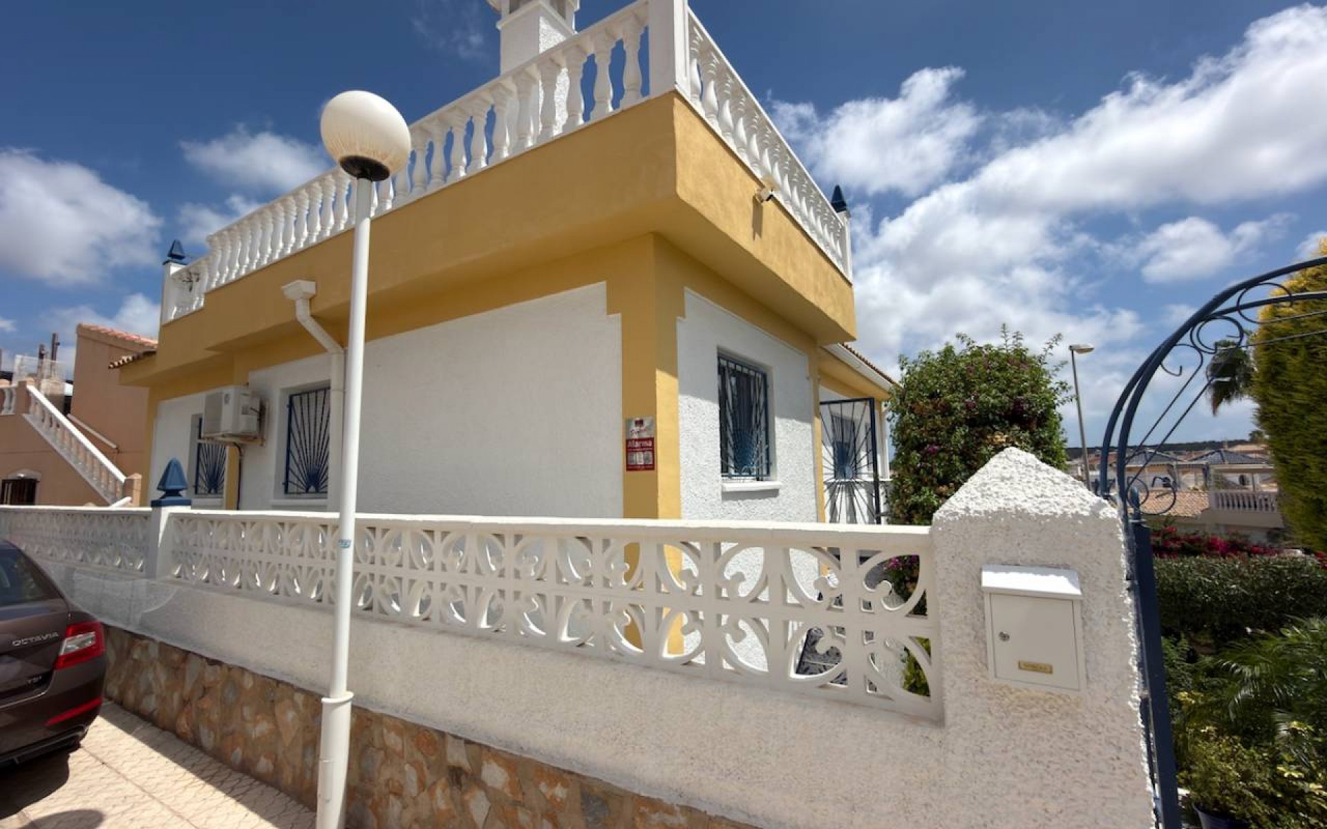  - Villa - 
