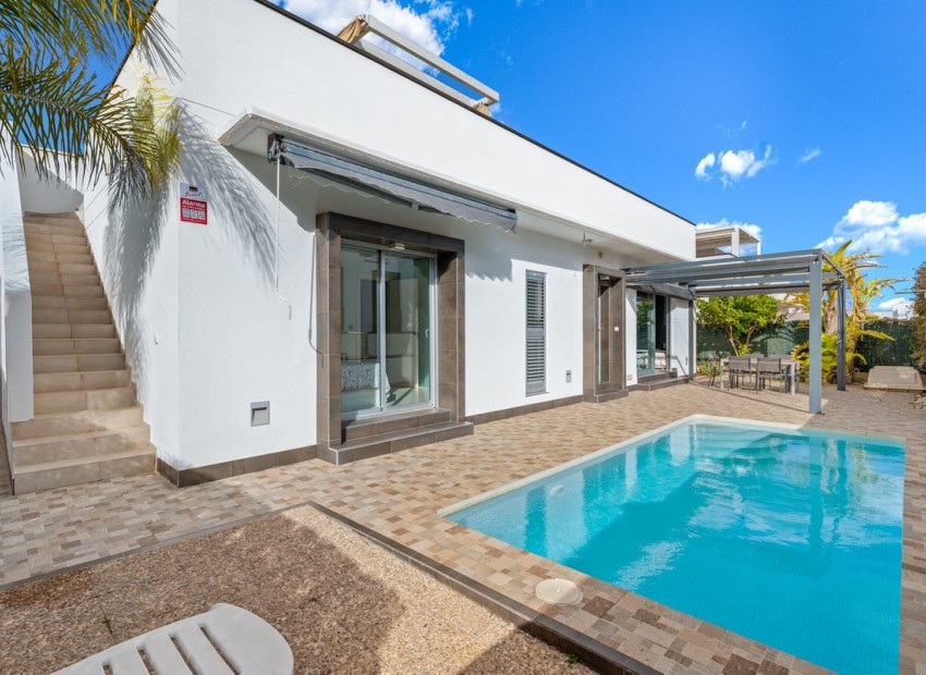  - Villa - 