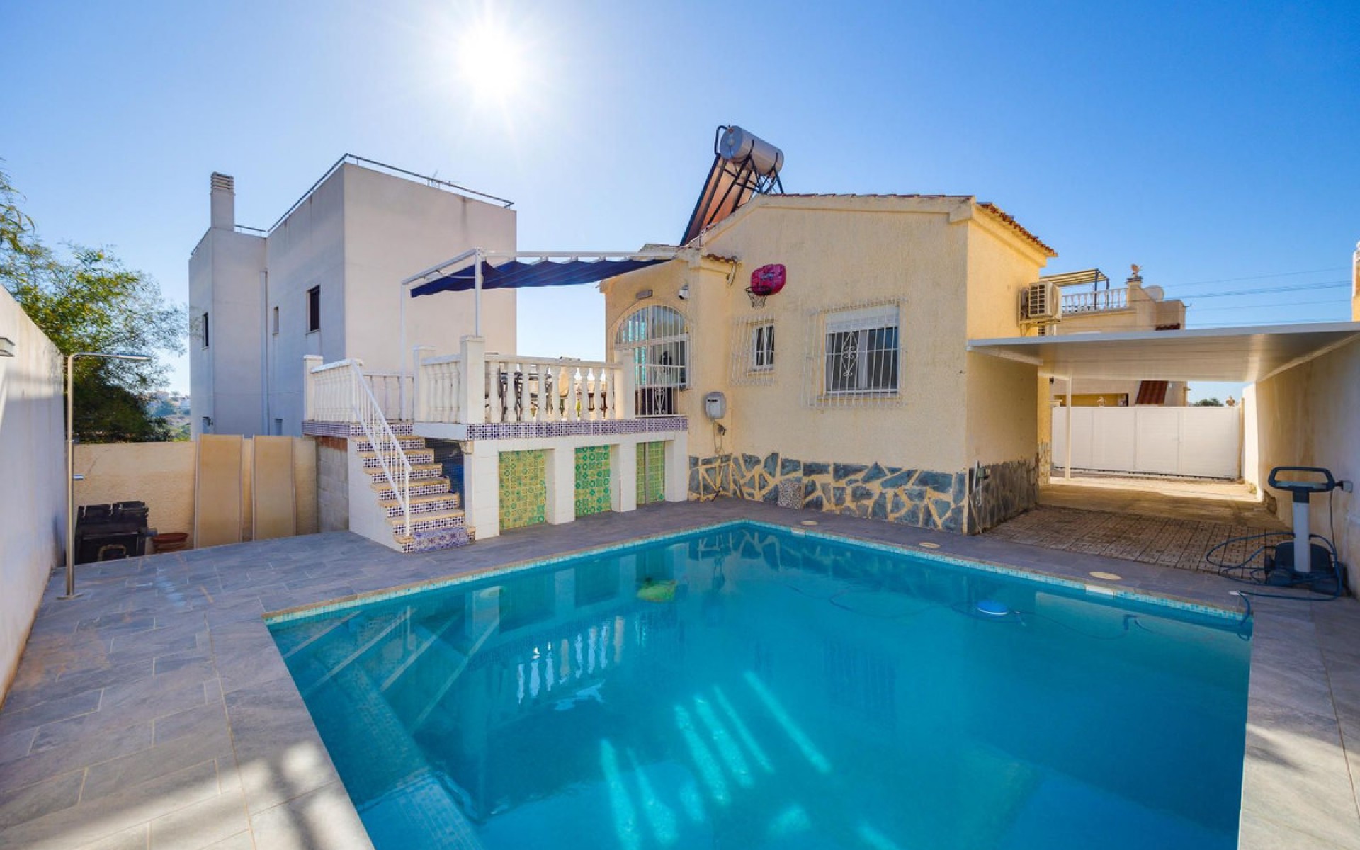  - Villa - 