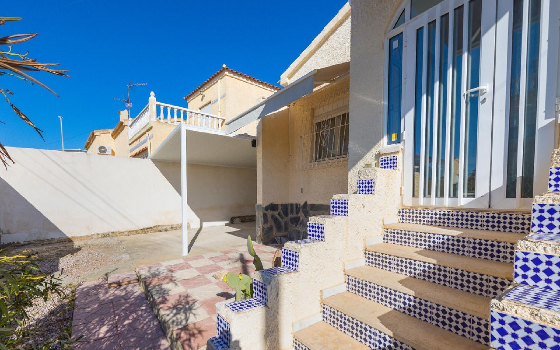  - Villa - 