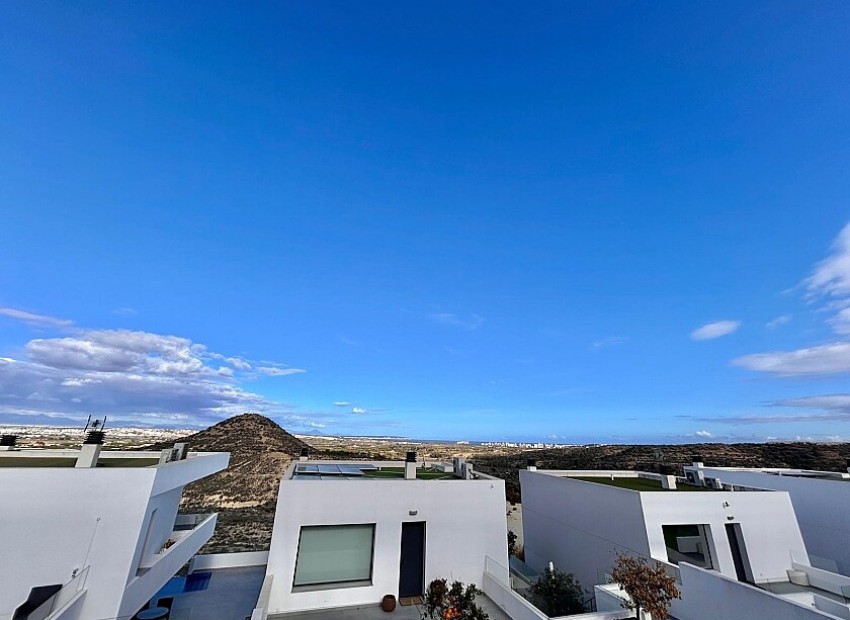  - Villa - 