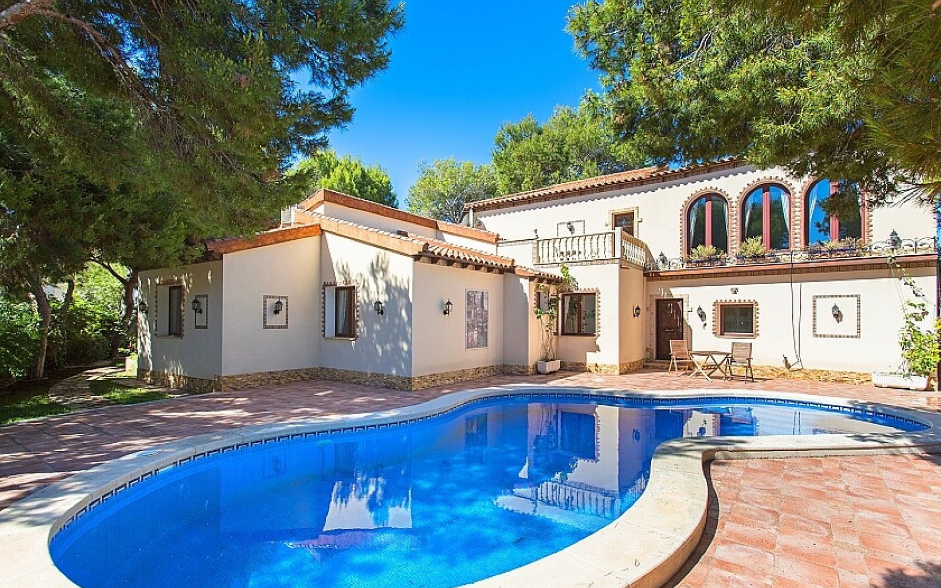  - Villa - 