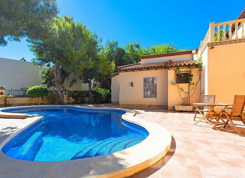  - Villa - 