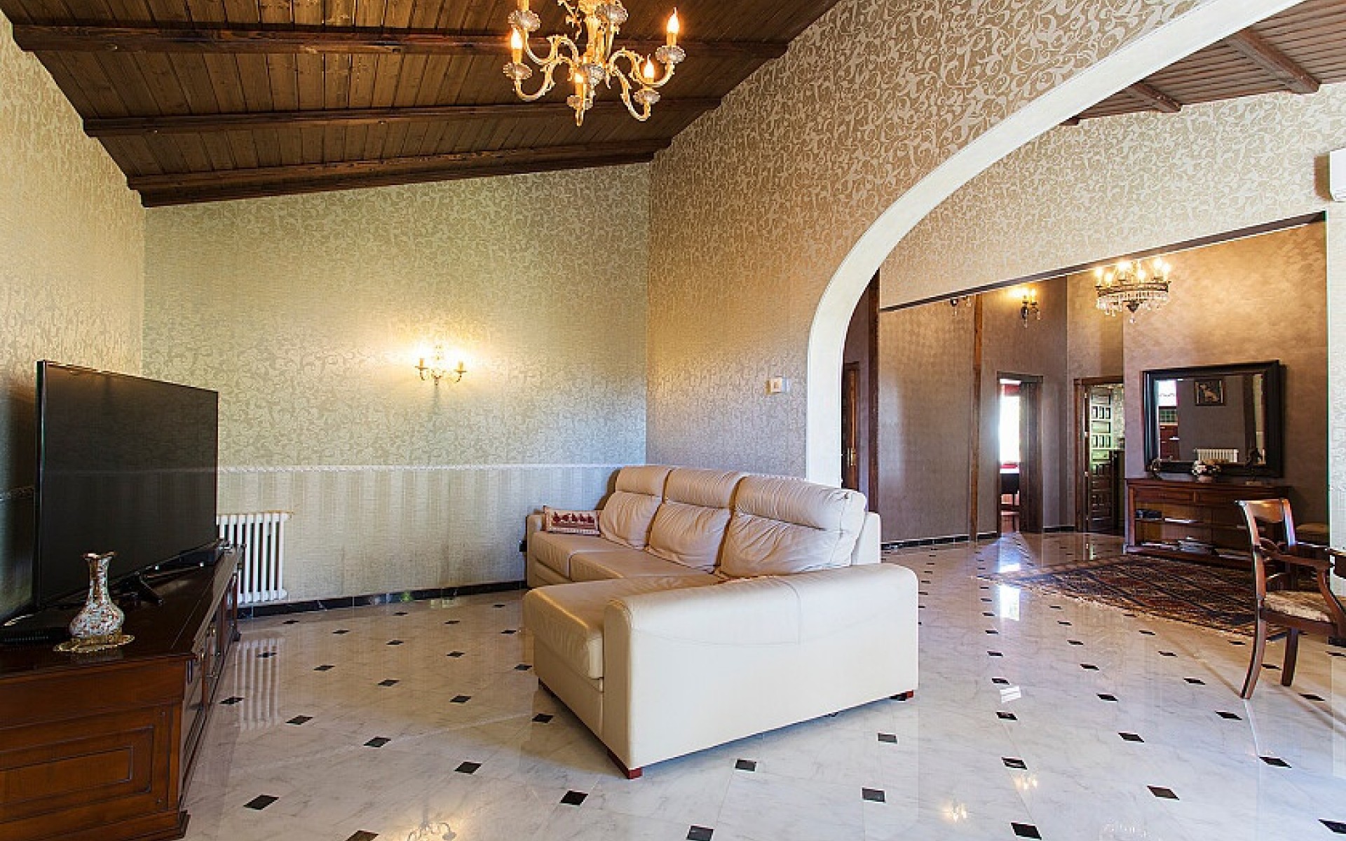  - Villa - 