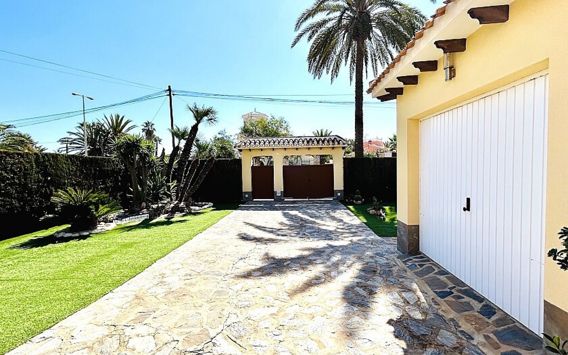  - Villa - 