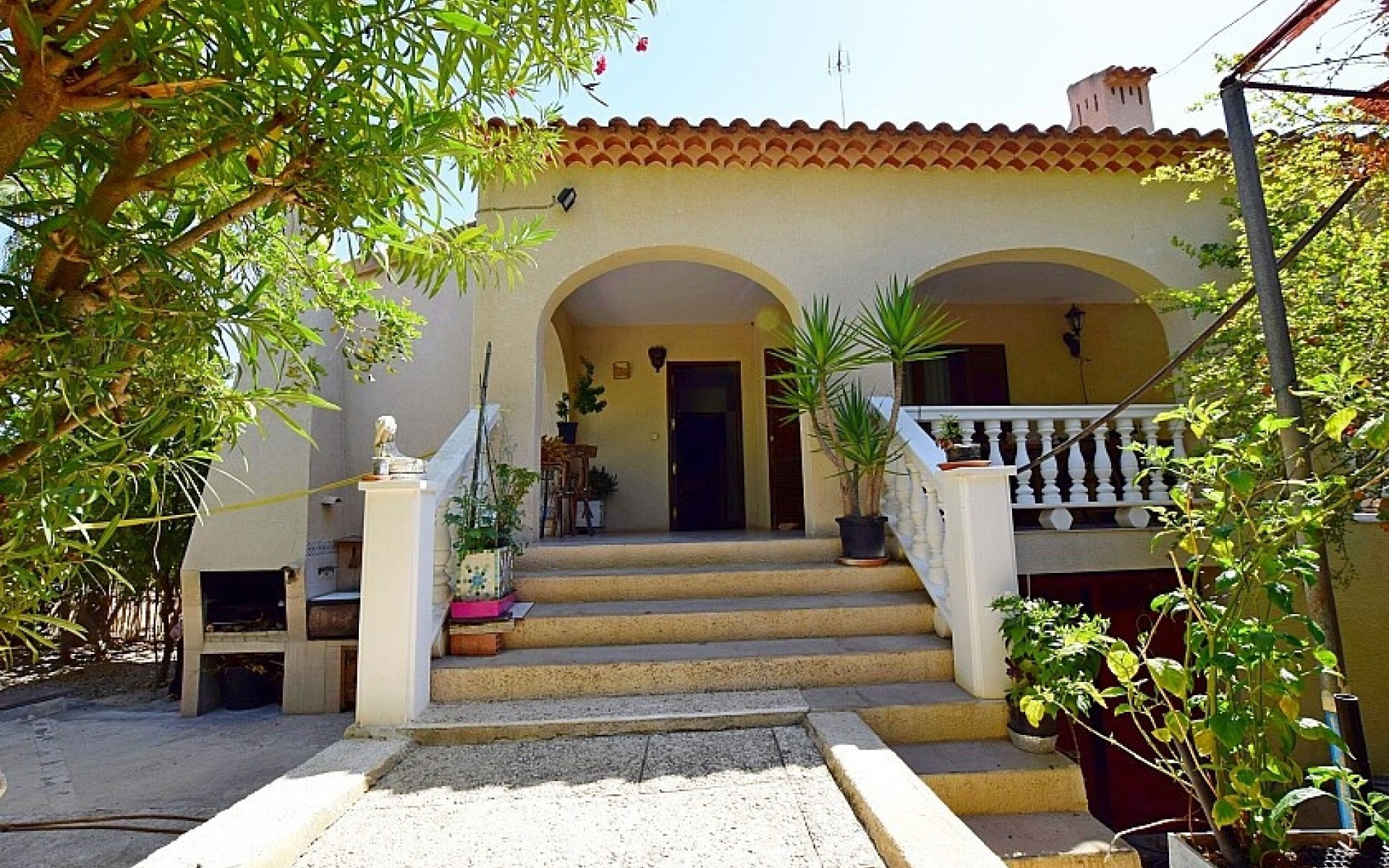  - Villa - 