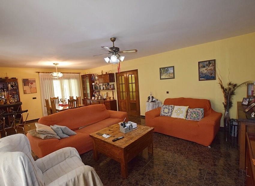  - Villa - 