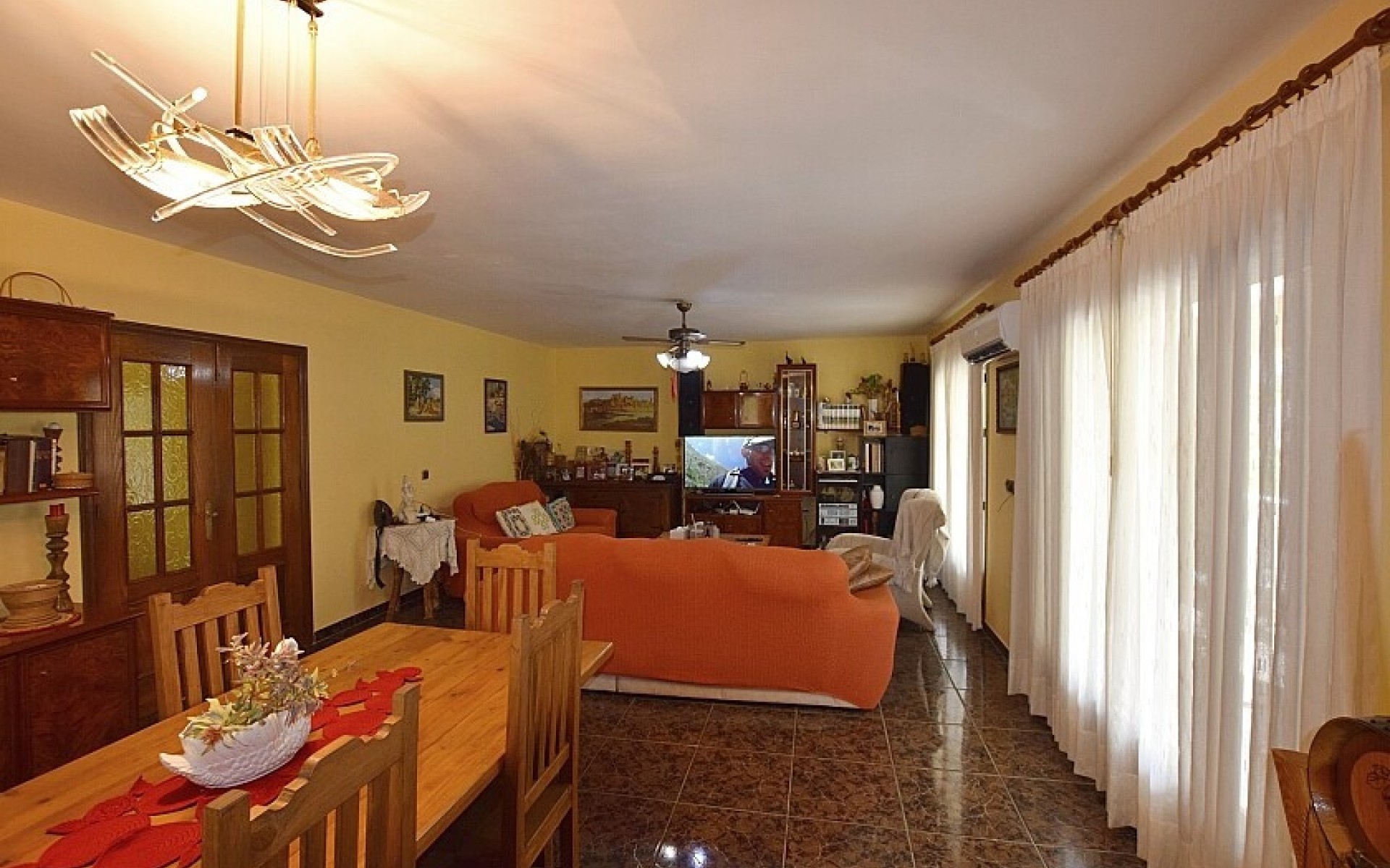  - Villa - 