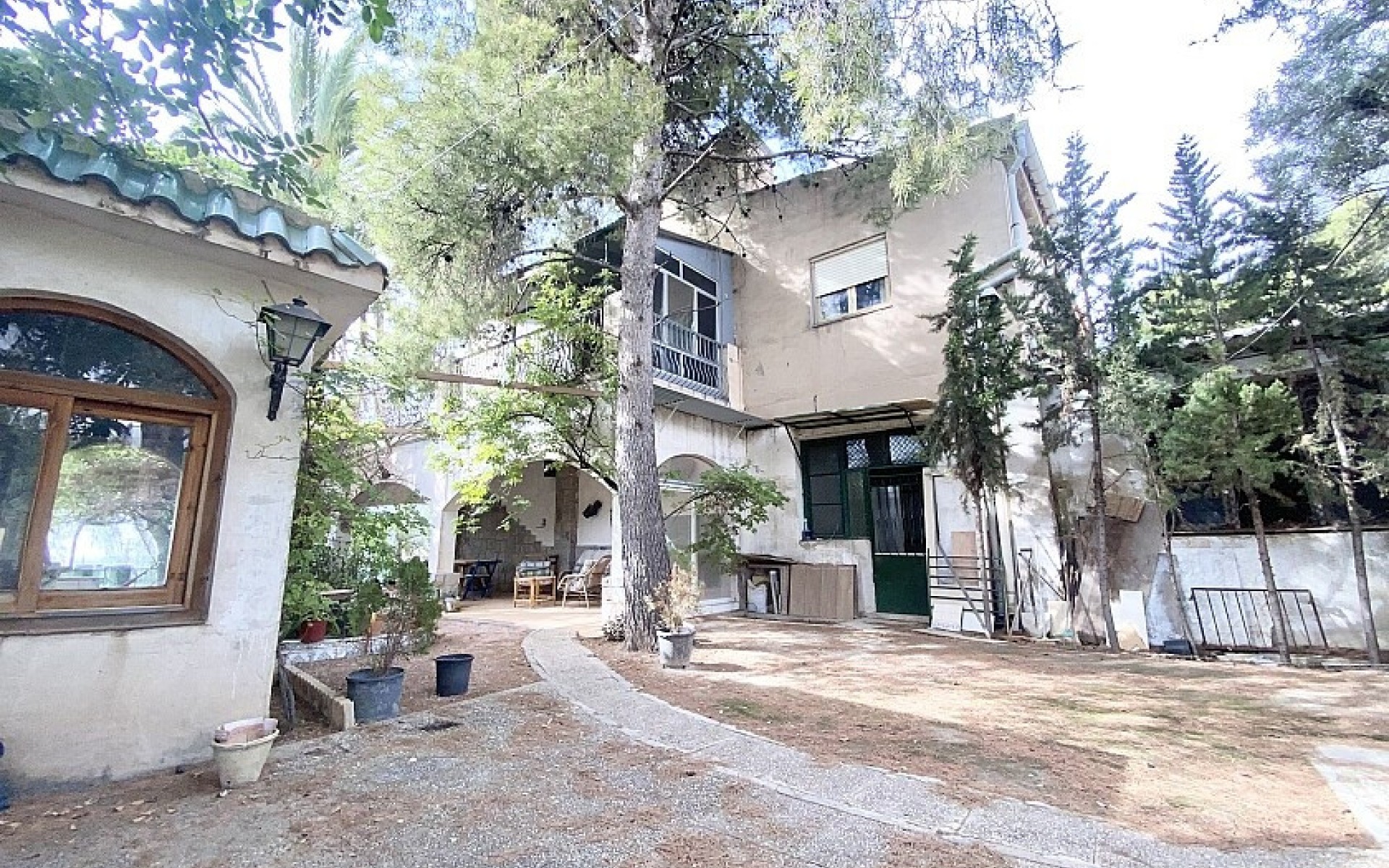  - Villa - 